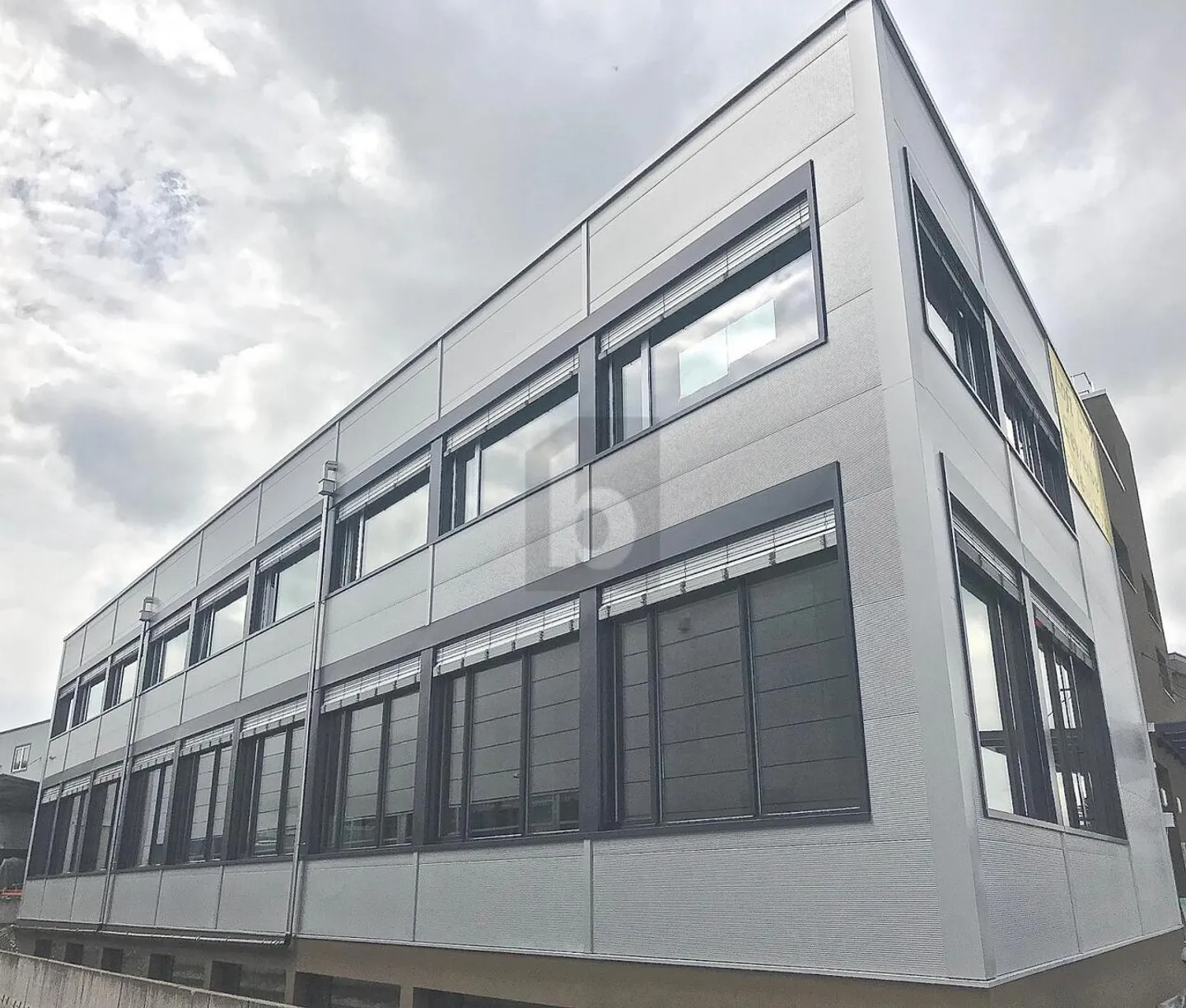 Geräumiger Gewerberaum - Foto 5 von 6