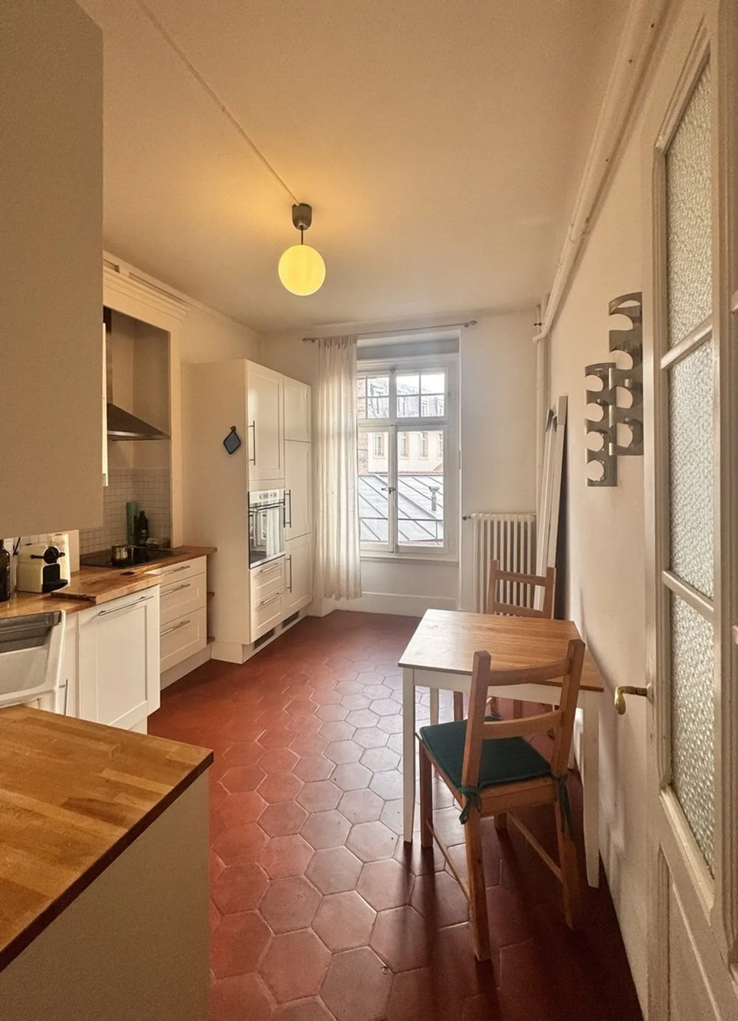 3-ZIMMER-WOHNUNG IN MONTREUX (VD), MÖBLIERT, BEFRISTET - Foto 8 von 10