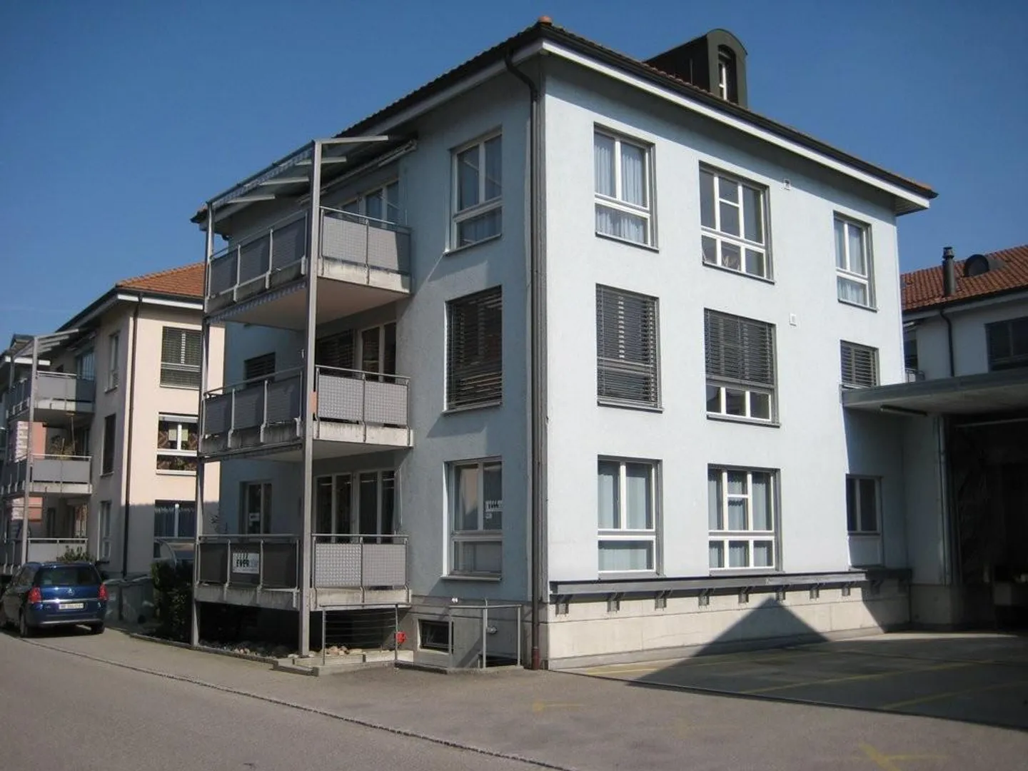 Modern Apartment in Kirchberg - Photo 7 of 8