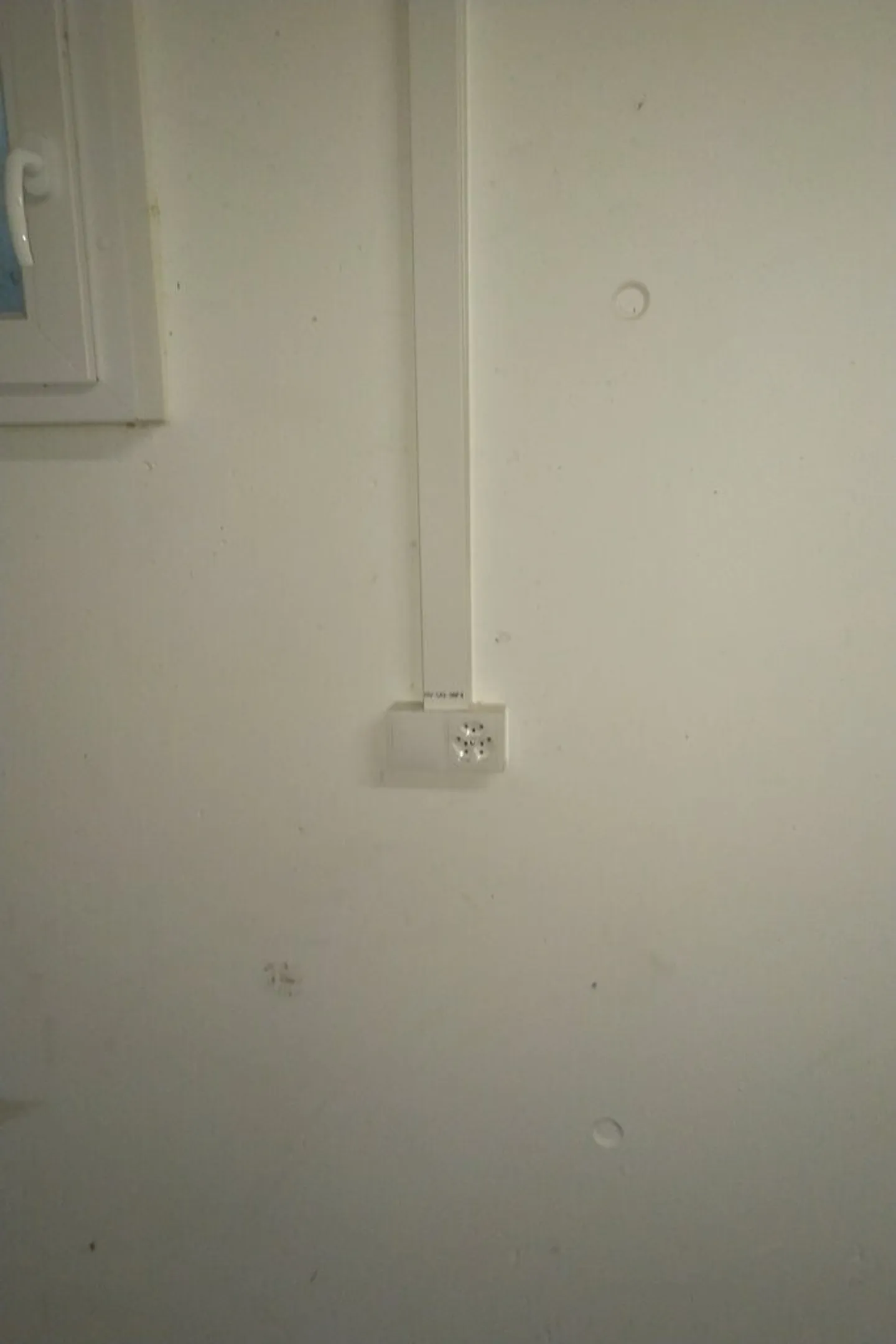 Stanza per hobby moderna e spaziosa di 19m2 a Breitenbach in affitto - Foto 6 di 7