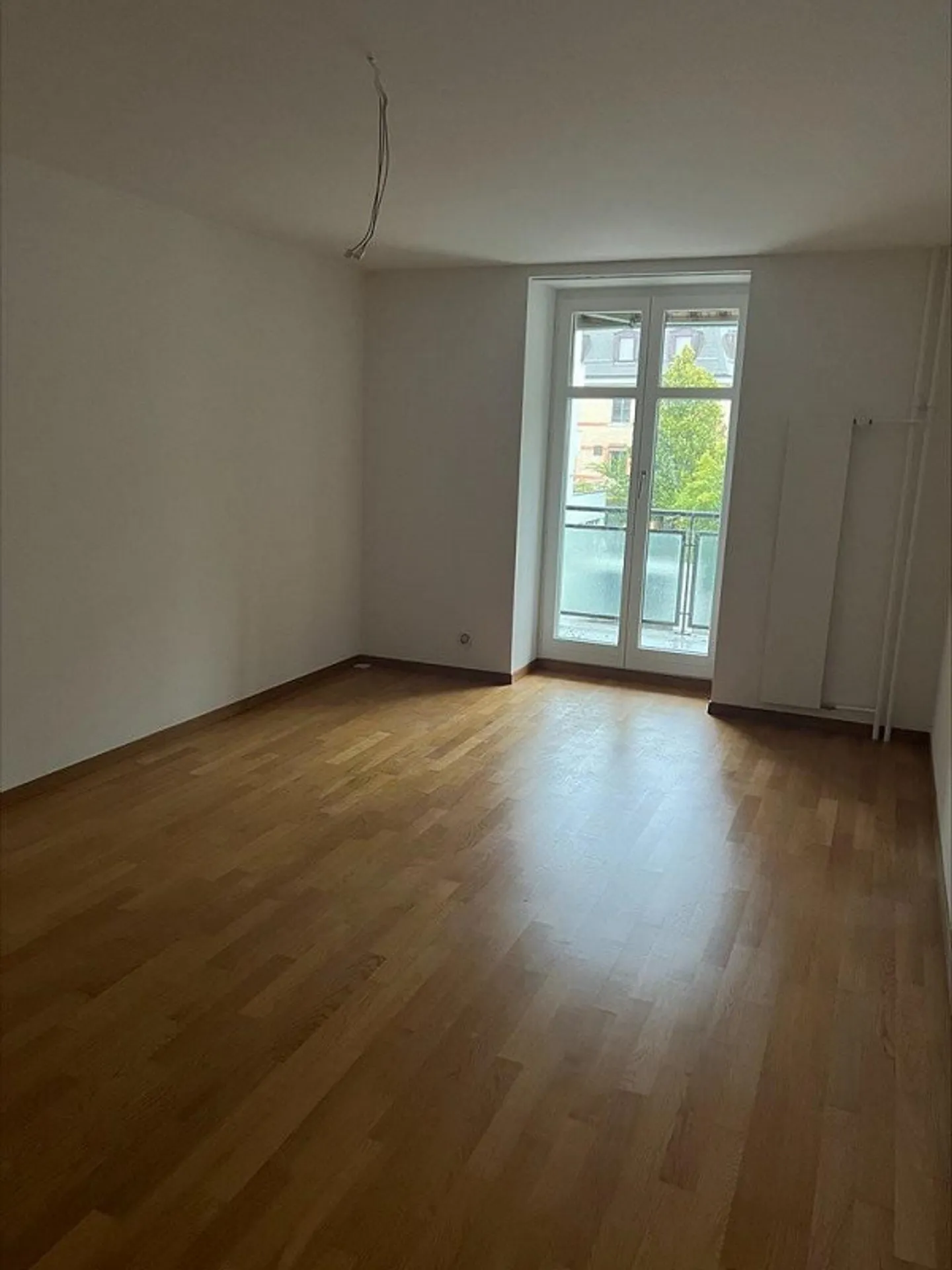 Here waits your new home - Photo 6 of 9