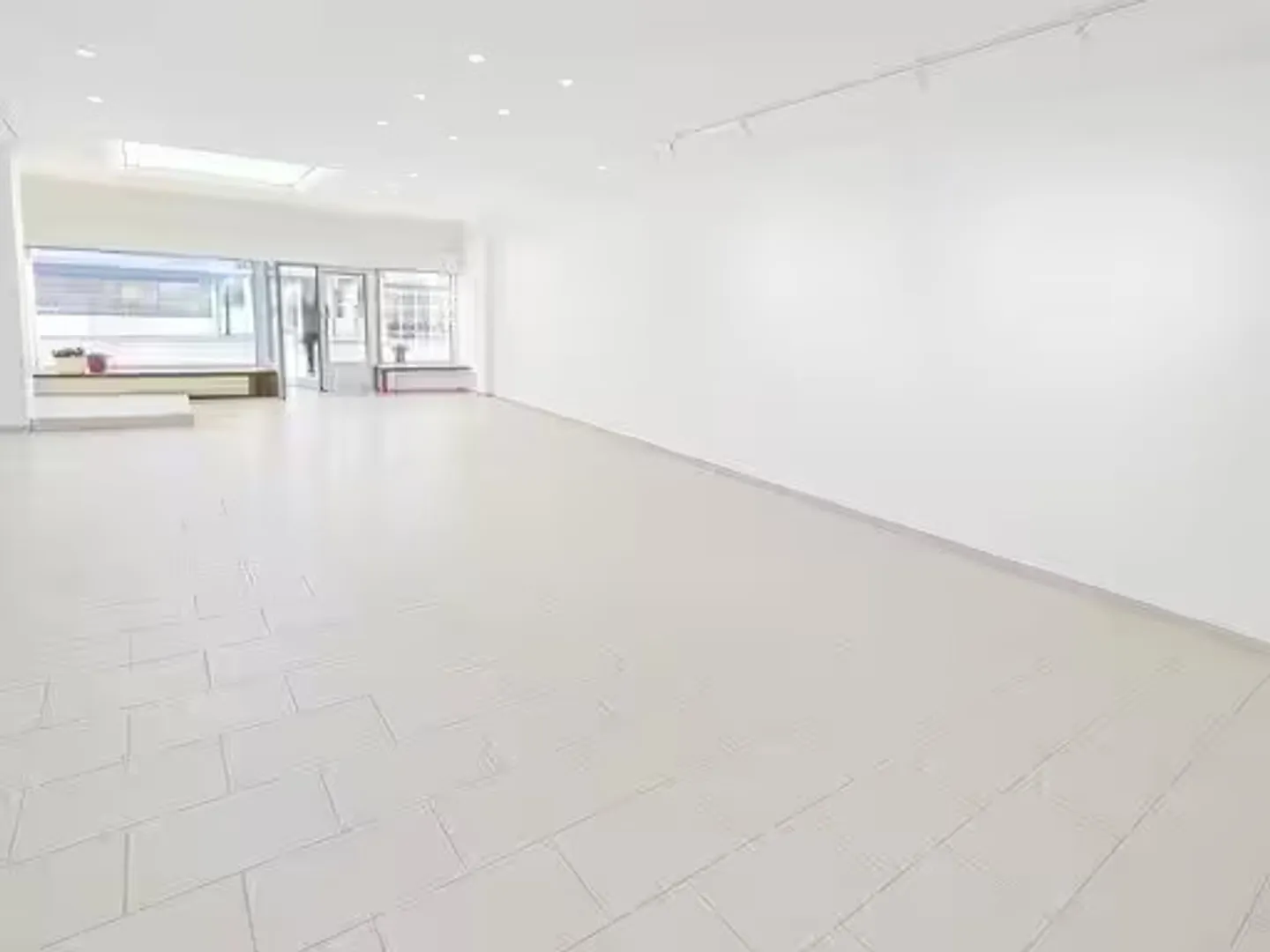 Espace Commercial Personnalisable - Photo 1 sur 3