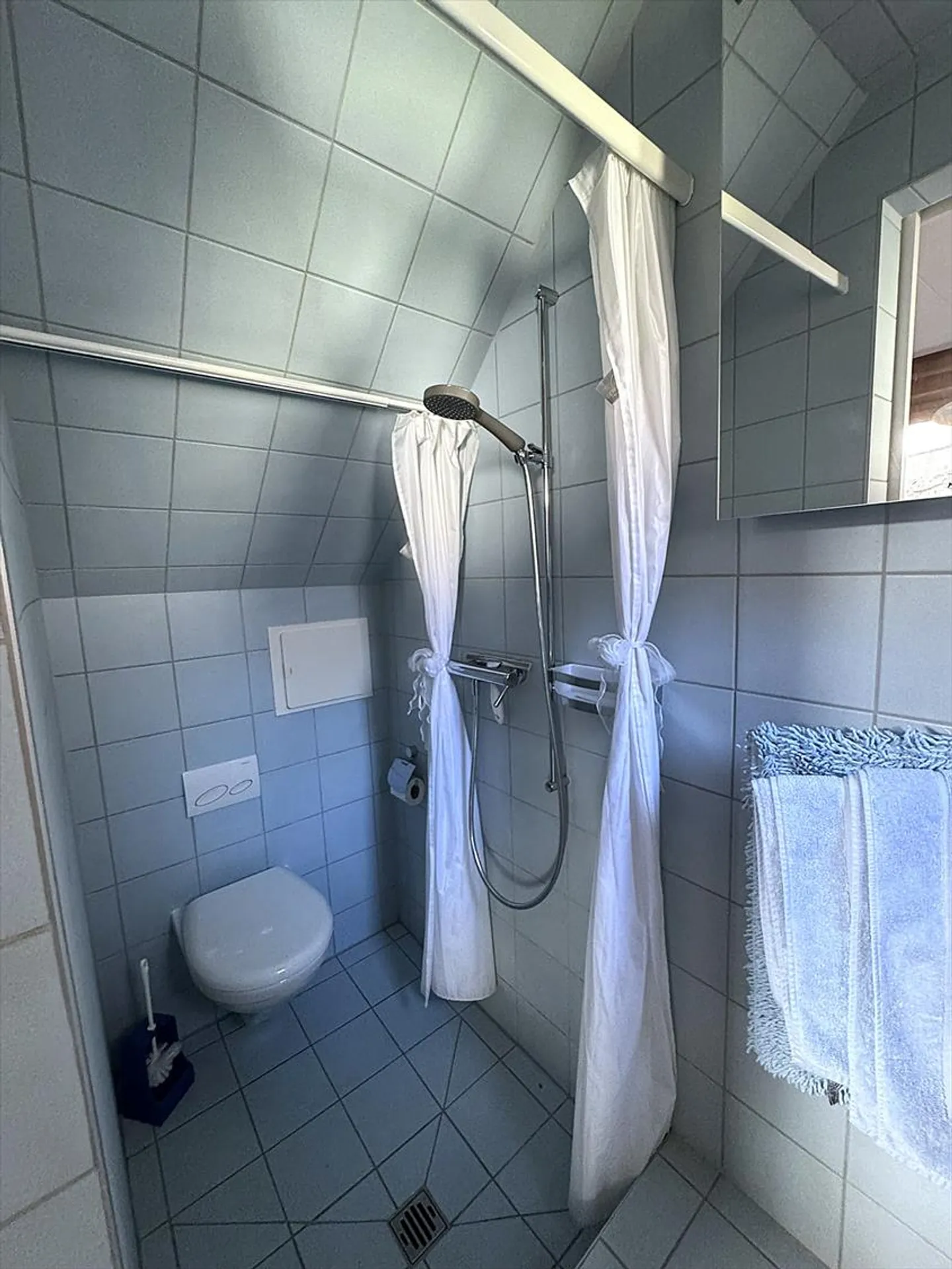 Triplex in a village house - Photo 13 of 18