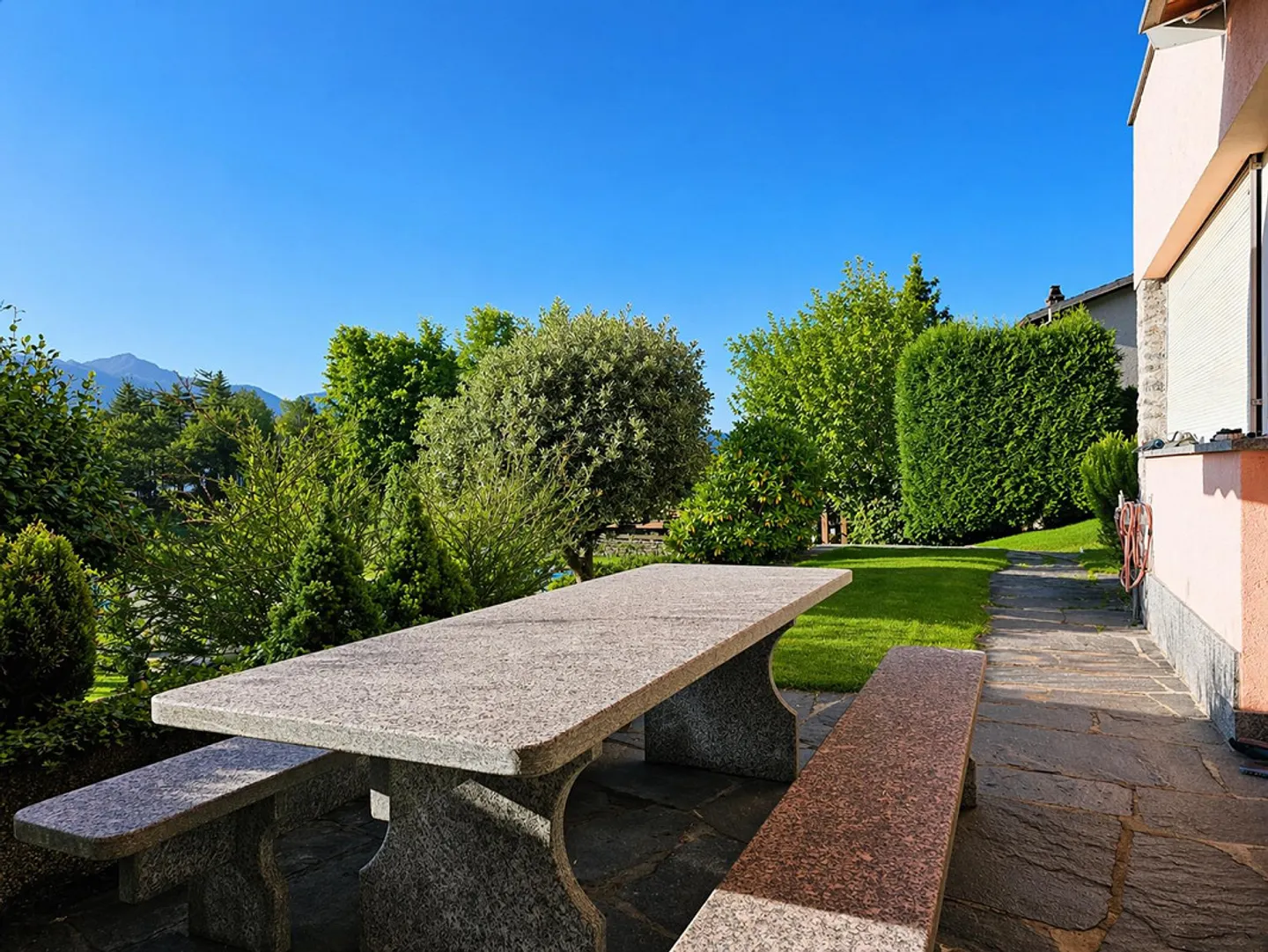 Deuxième maison ! Oasis dans la nature avec jardin, piscine et pergola - Photo 8 sur 20