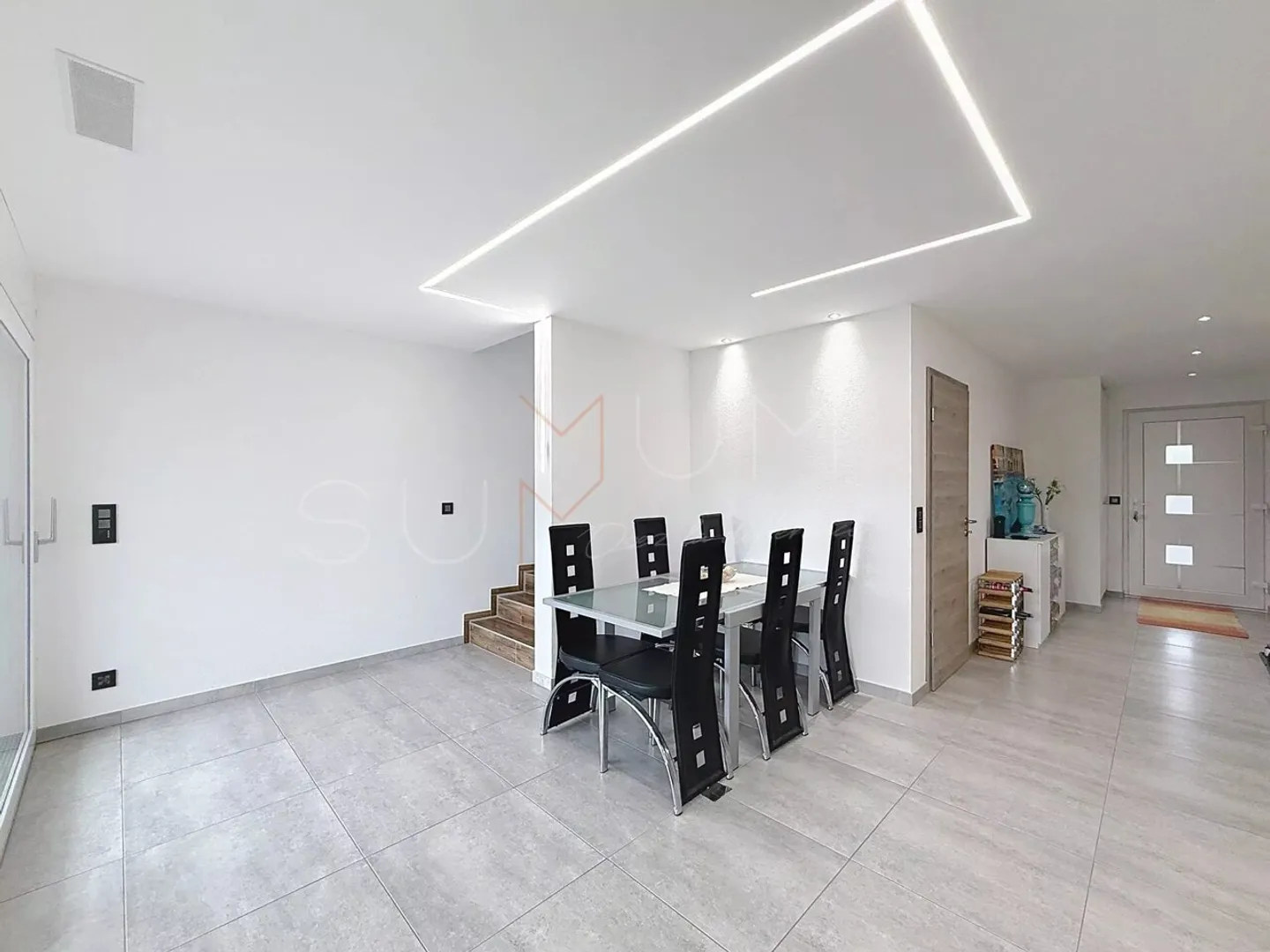 Maison Minergie moderne avec jardin - Photo 5 sur 13