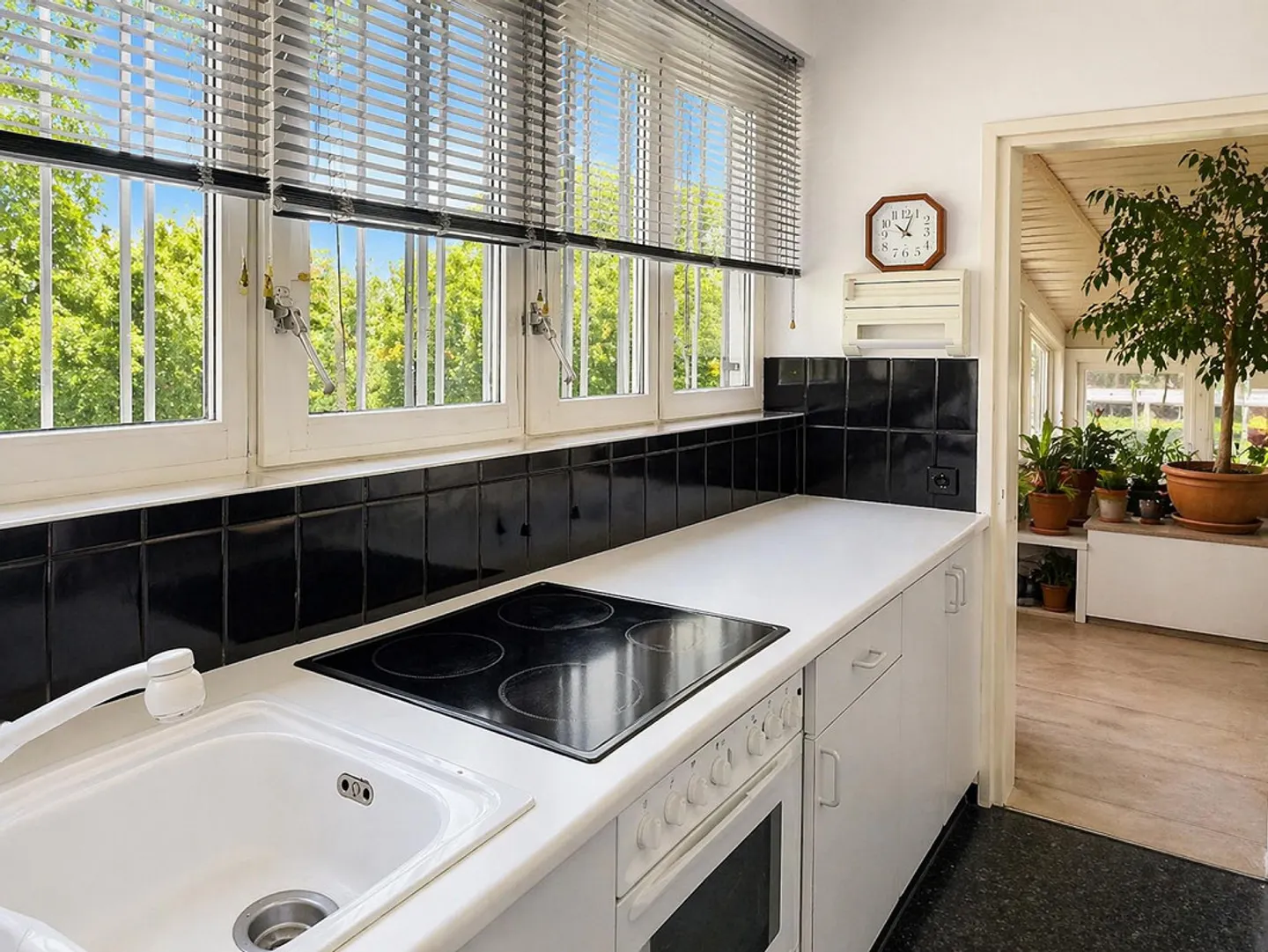 Deuxième maison ! Oasis dans la nature avec jardin, piscine et pergola - Photo 11 sur 20