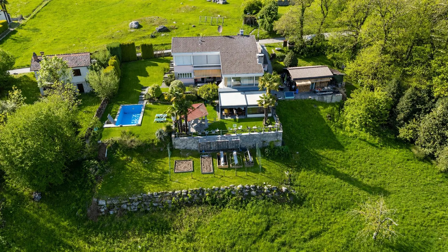 Deuxième maison ! Oasis dans la nature avec jardin, piscine et pergola - Photo 18 sur 20