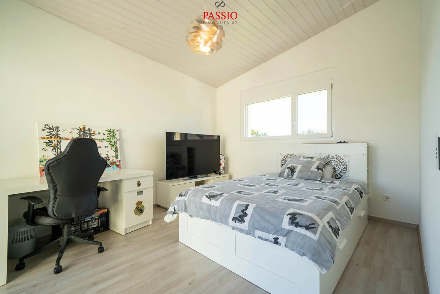 Maison individuelle de 6,5 pièces avec studio, piscine et grand jardin - Photo 21 sur 44
