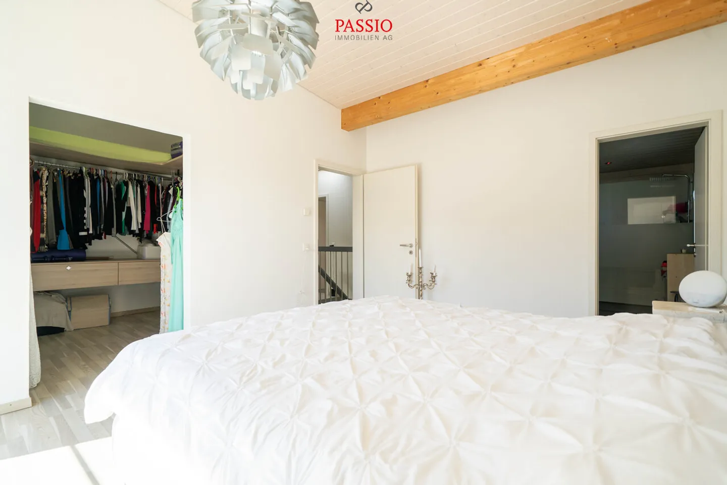 Maison individuelle de 6,5 pièces avec studio, piscine et grand jardin - Photo 24 sur 44
