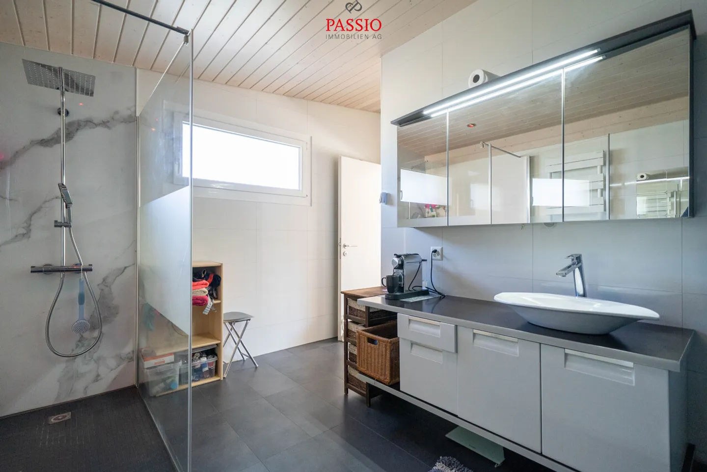 Maison individuelle de 6,5 pièces avec studio, piscine et grand jardin - Photo 26 sur 44