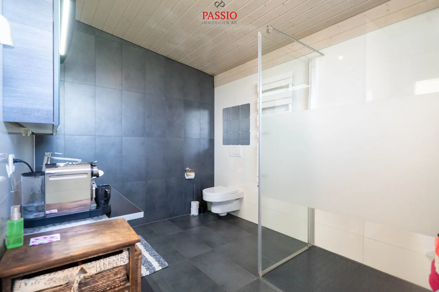 Maison individuelle de 6,5 pièces avec studio, piscine et grand jardin - Photo 25 sur 44