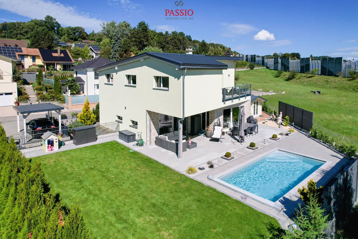 Maison individuelle de 6,5 pièces avec studio, piscine et grand jardin - Photo 43 sur 44
