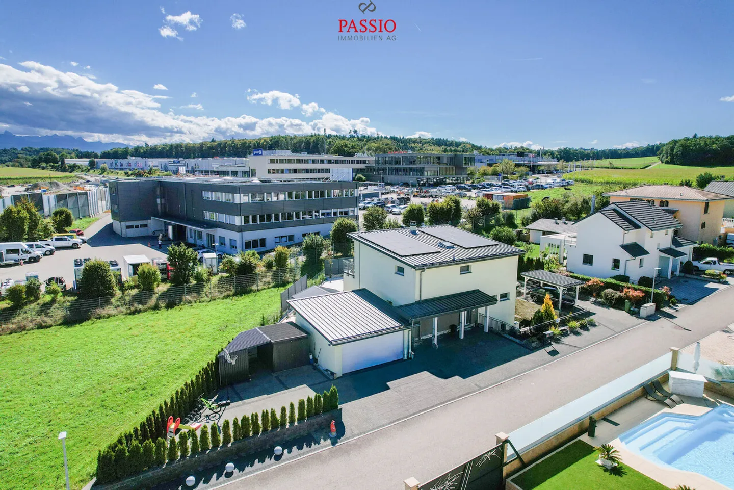 Maison individuelle de 6,5 pièces avec studio, piscine et grand jardin - Photo 44 sur 44
