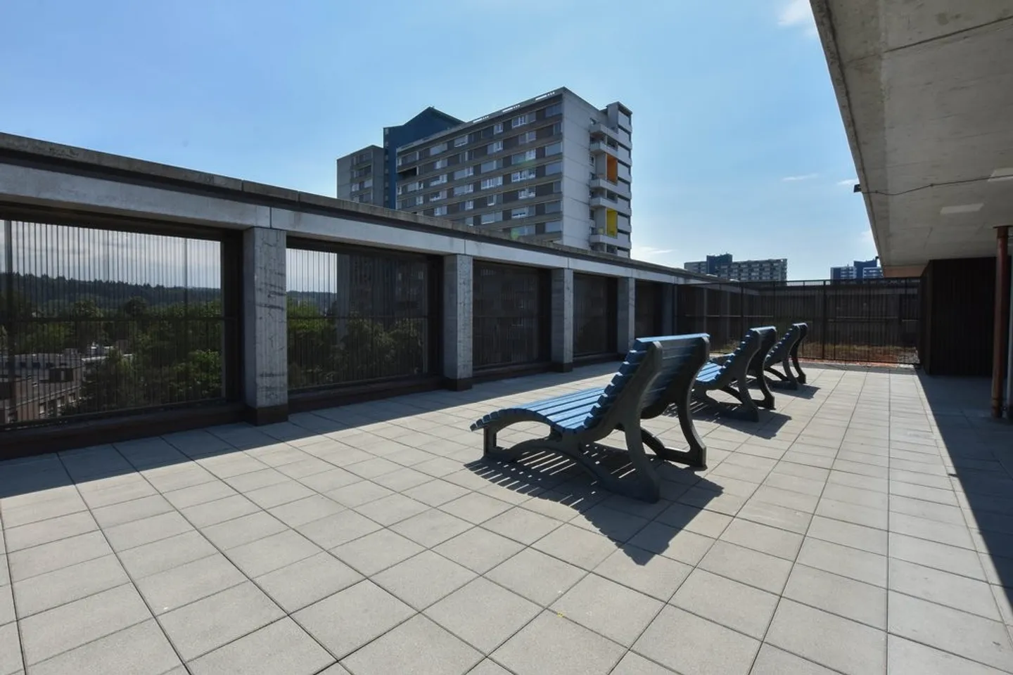 Appartamento moderno con terrazza - Foto 7 di 8