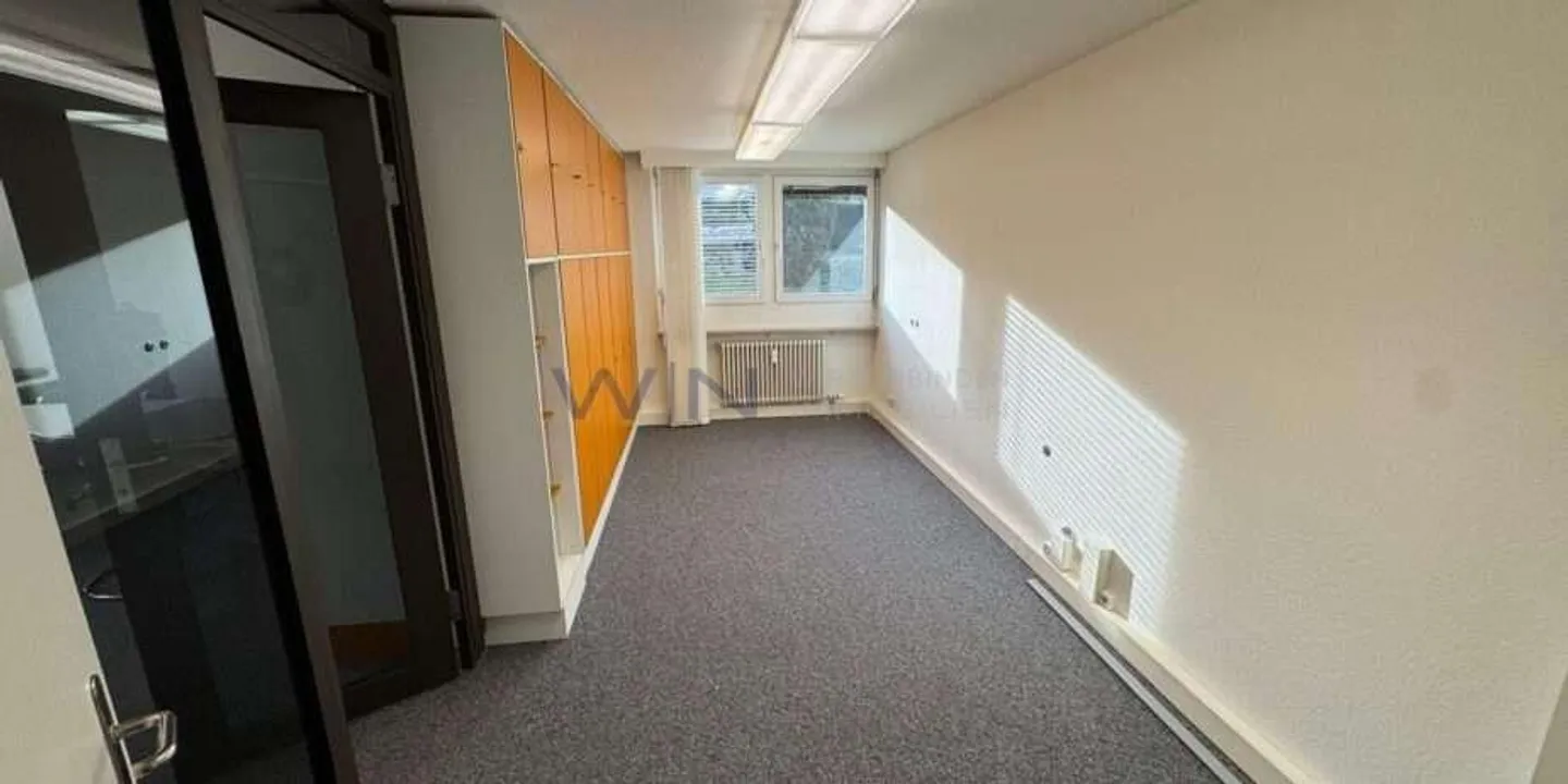 Renovierter Büroraum in Allschwil - Foto 5 von 13