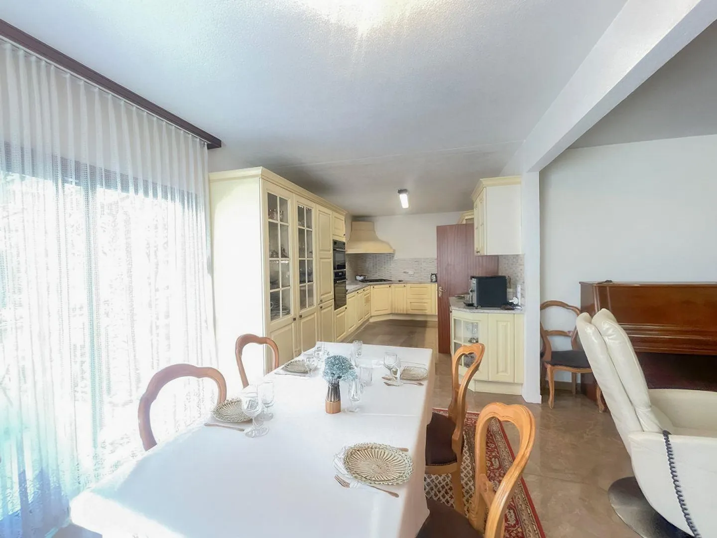 Incantevole Casa Familiare a Lumino - Foto 11 di 20