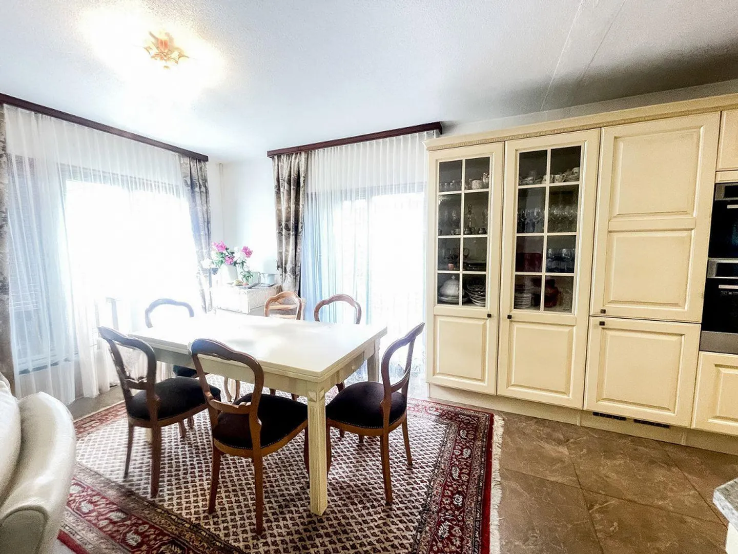 Incantevole Casa Familiare a Lumino - Foto 12 di 20