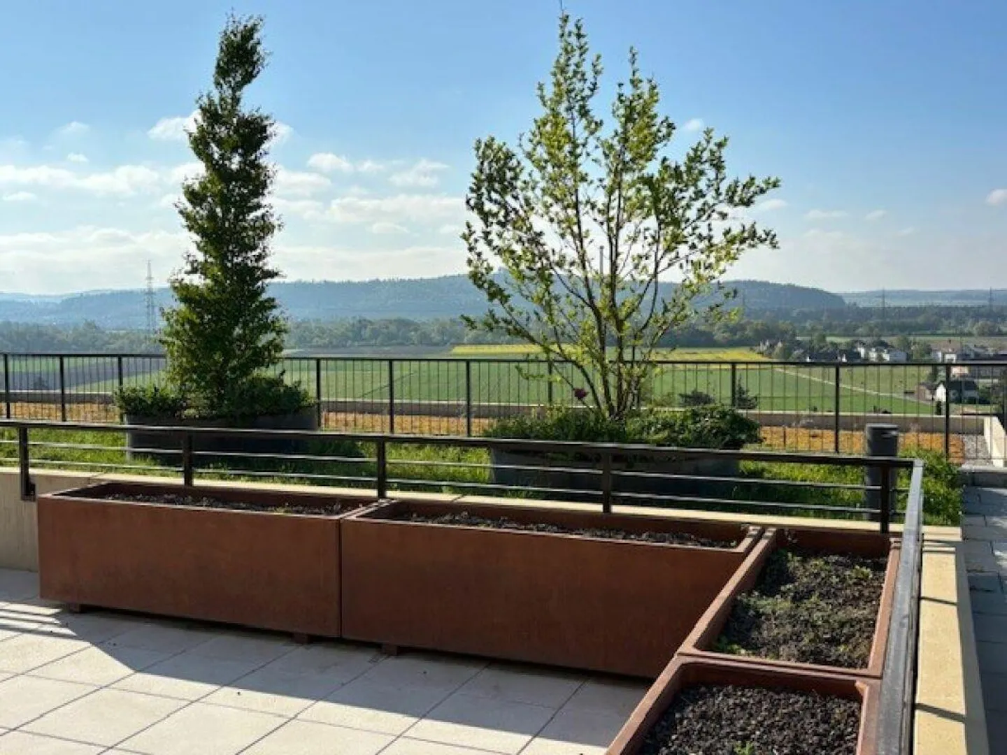 Terrassenhaus mit Alpenblick - Foto 9 von 10