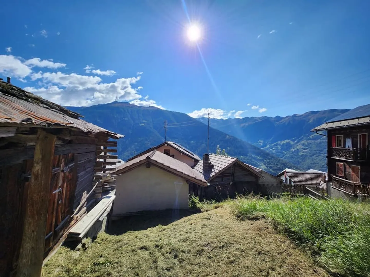 To seize! Rare object! Adjacent barns to renovate, St-Martin, Val d'Hérens - Photo 4 of 7