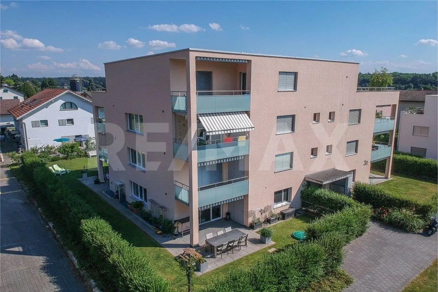 Condominio moderno di 4,5 stanze con un piano ben progettato - Foto 12 di 12