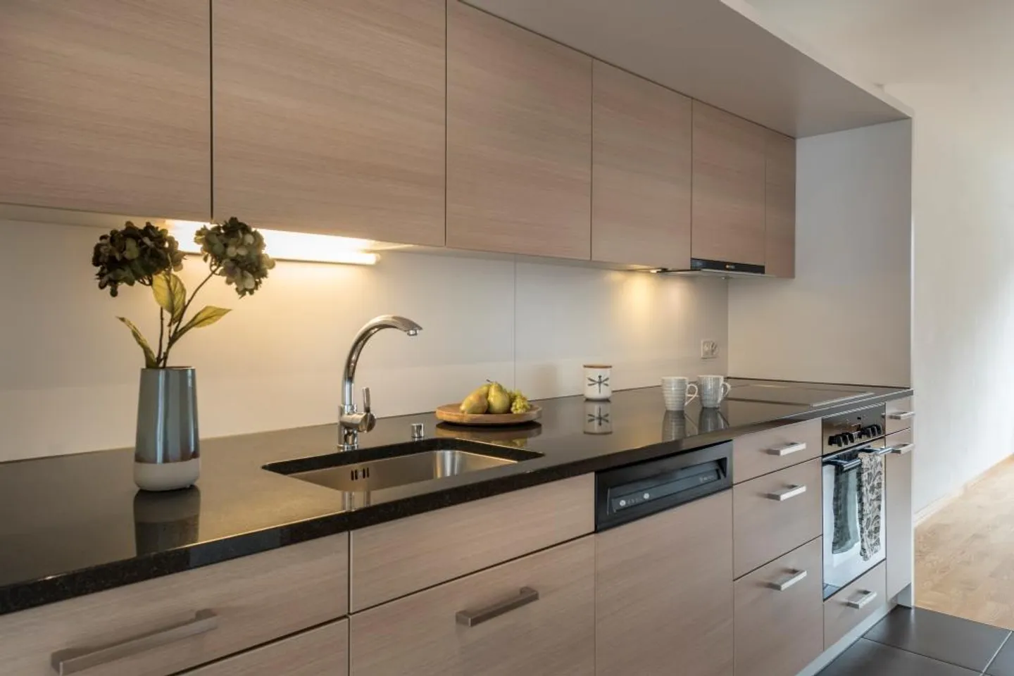 Modernes Apartment am Schloss Lenzburg - Foto 4 von 7