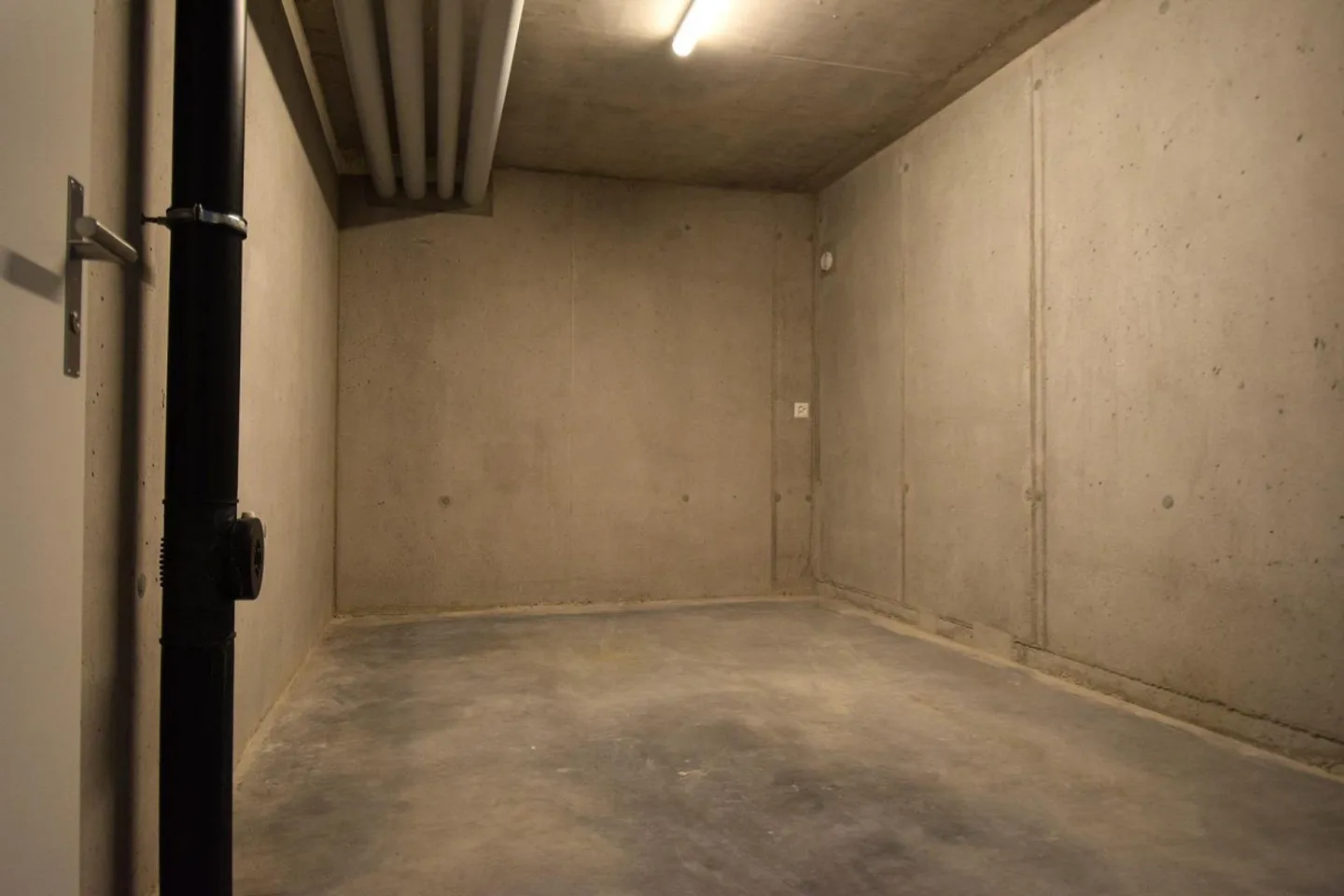 Chambres de bricolage à louer à Grüsch - Photo 1 sur 4