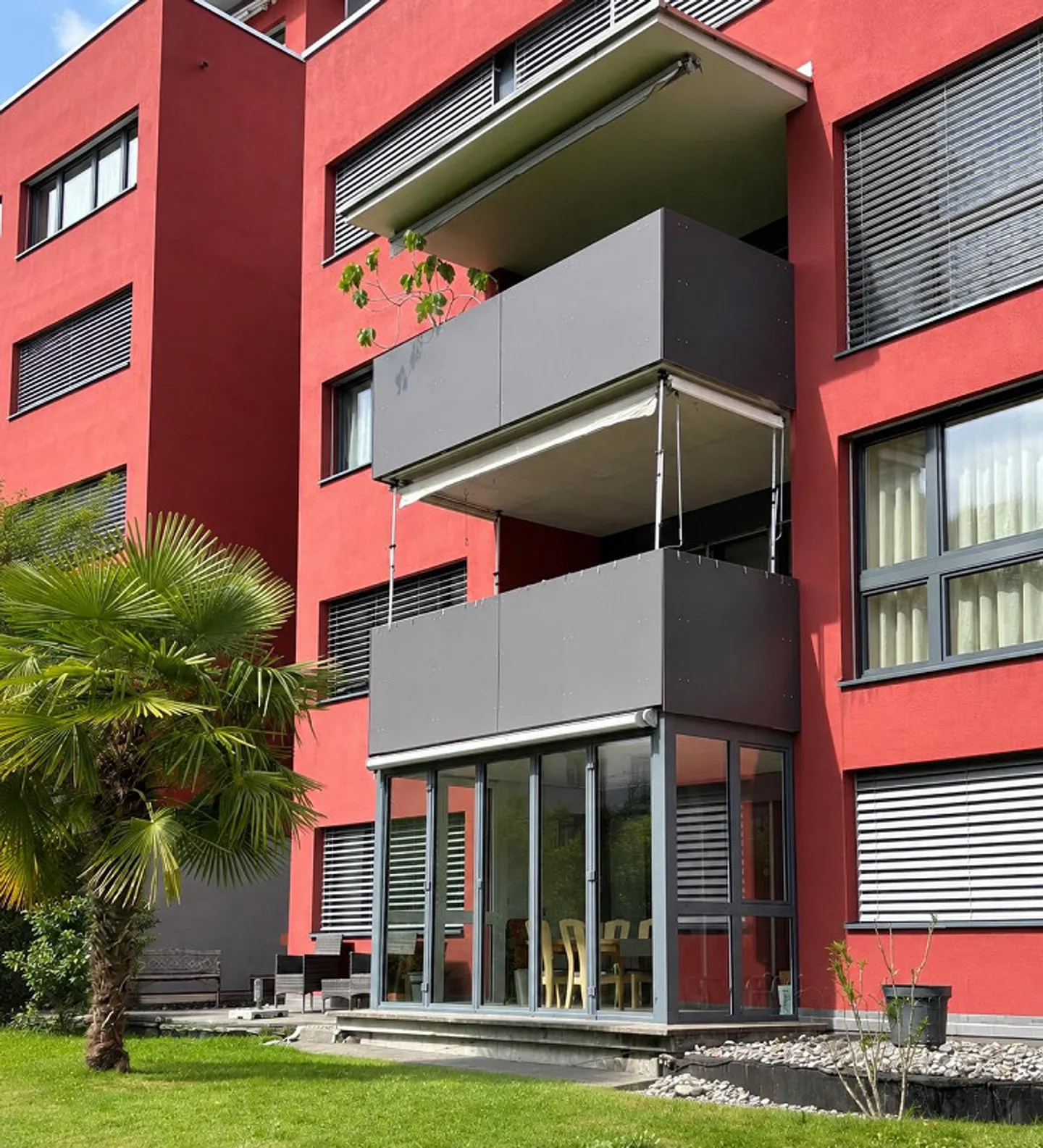 Attractive 3.5 Room Condominium in the Best Location in Altstätten SG - Photo 2 of 8