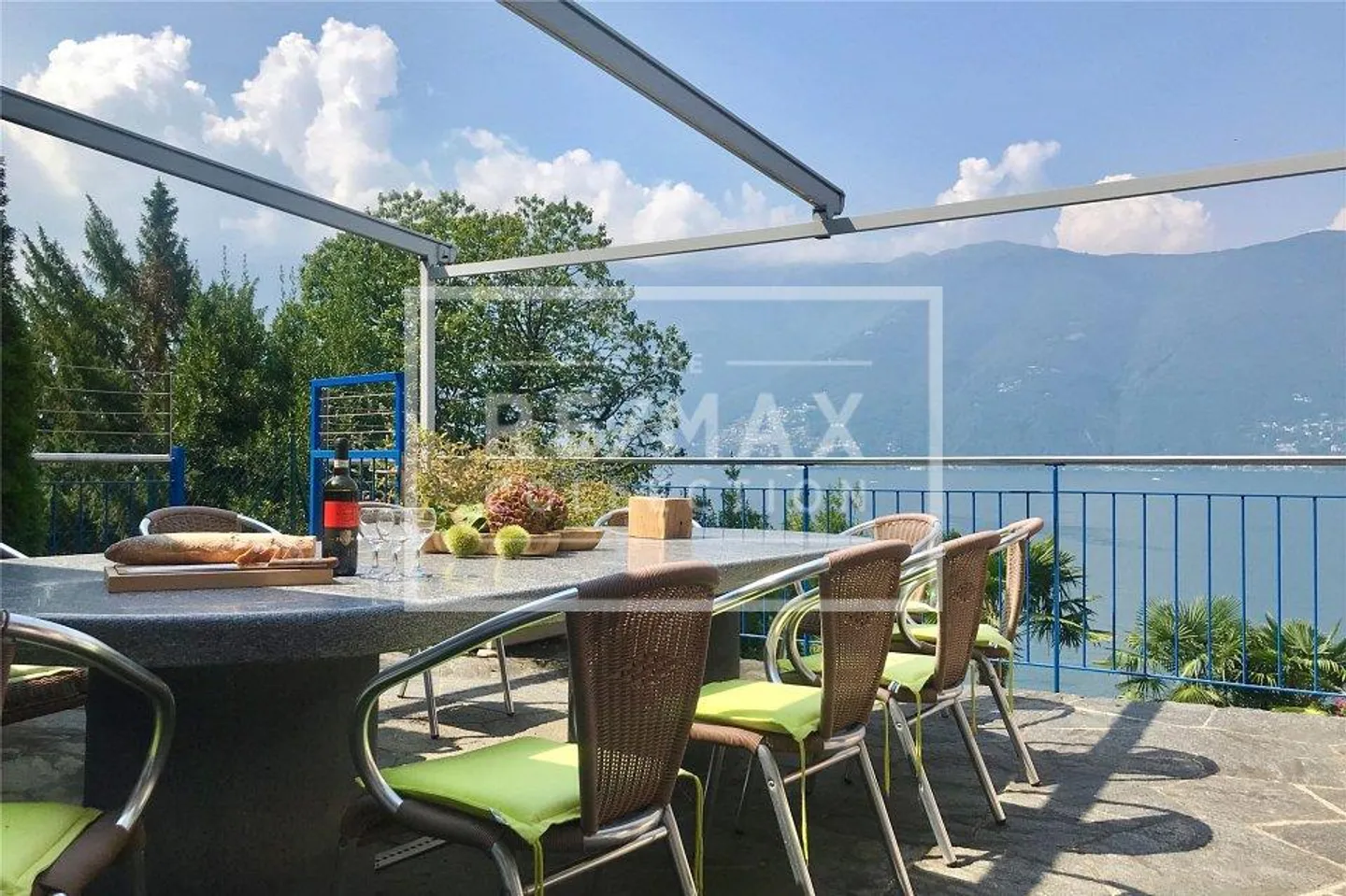 Villa au bord du lac à Caviano - Photo 4 sur 13