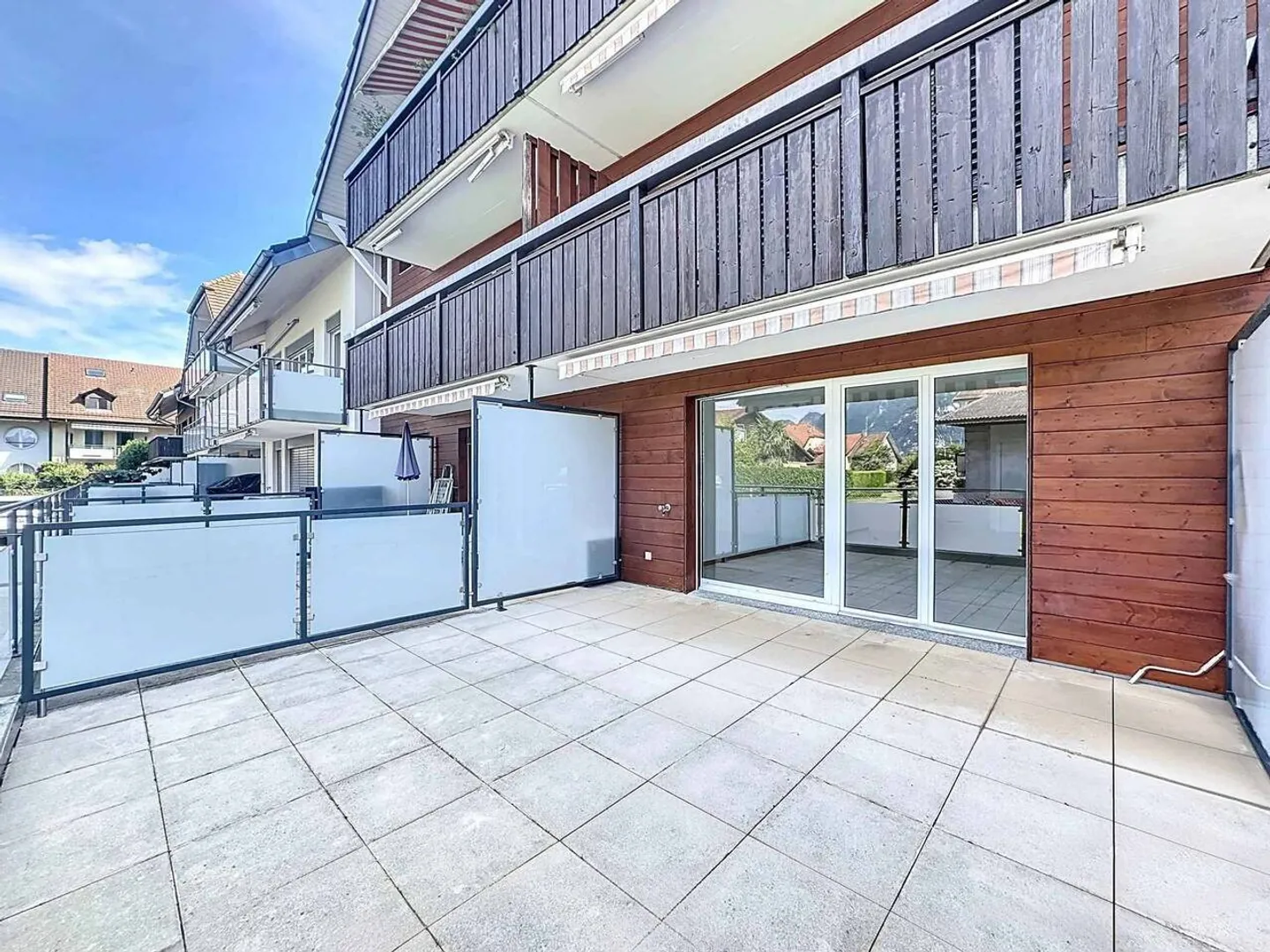 Ampio appartamento di 4,5 locali con 119 m2 + grande terrazza - Foto 2 di 10