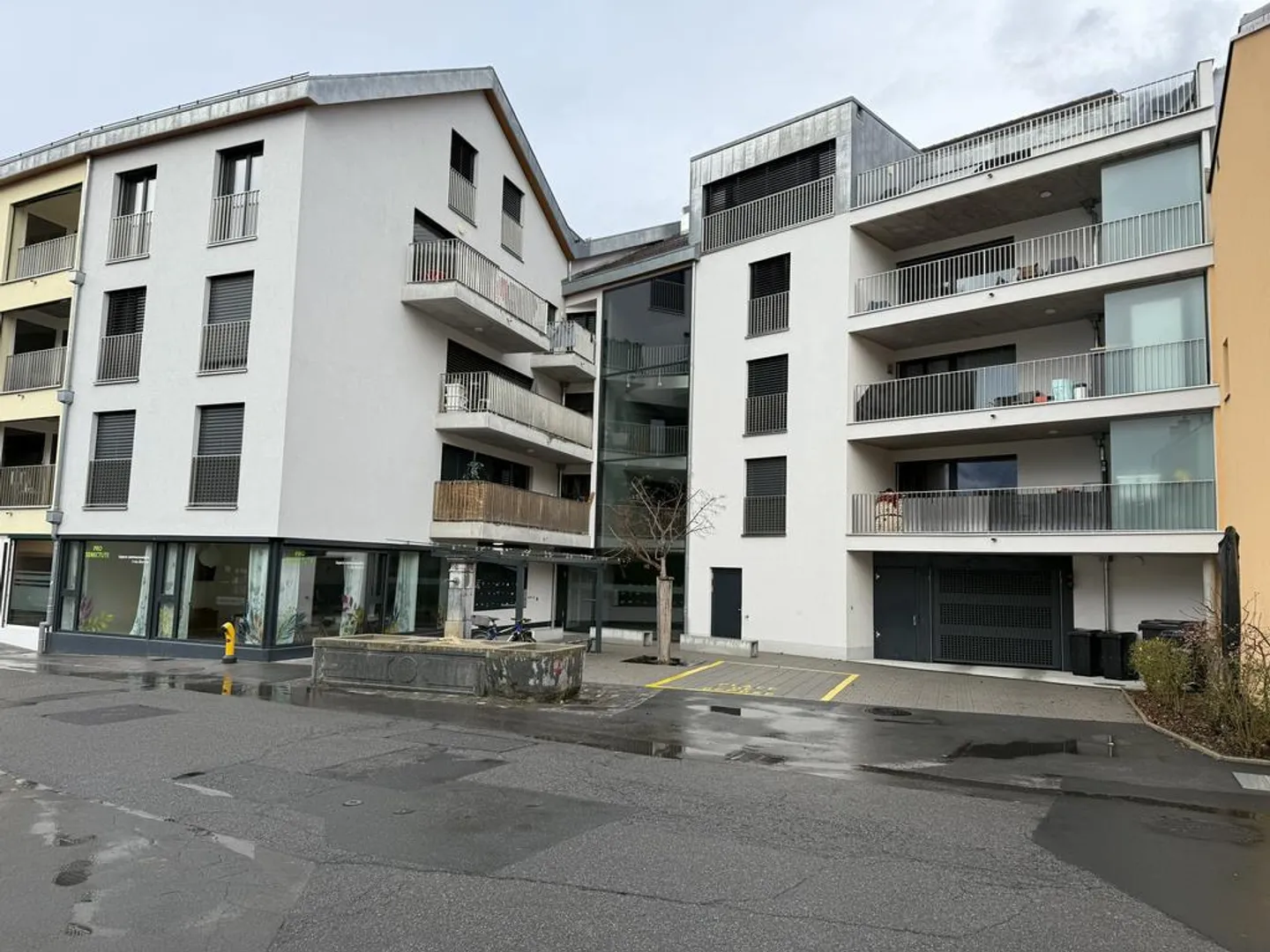 Posto auto sotterraneo in affitto ad Aigle - Foto 1 di 2