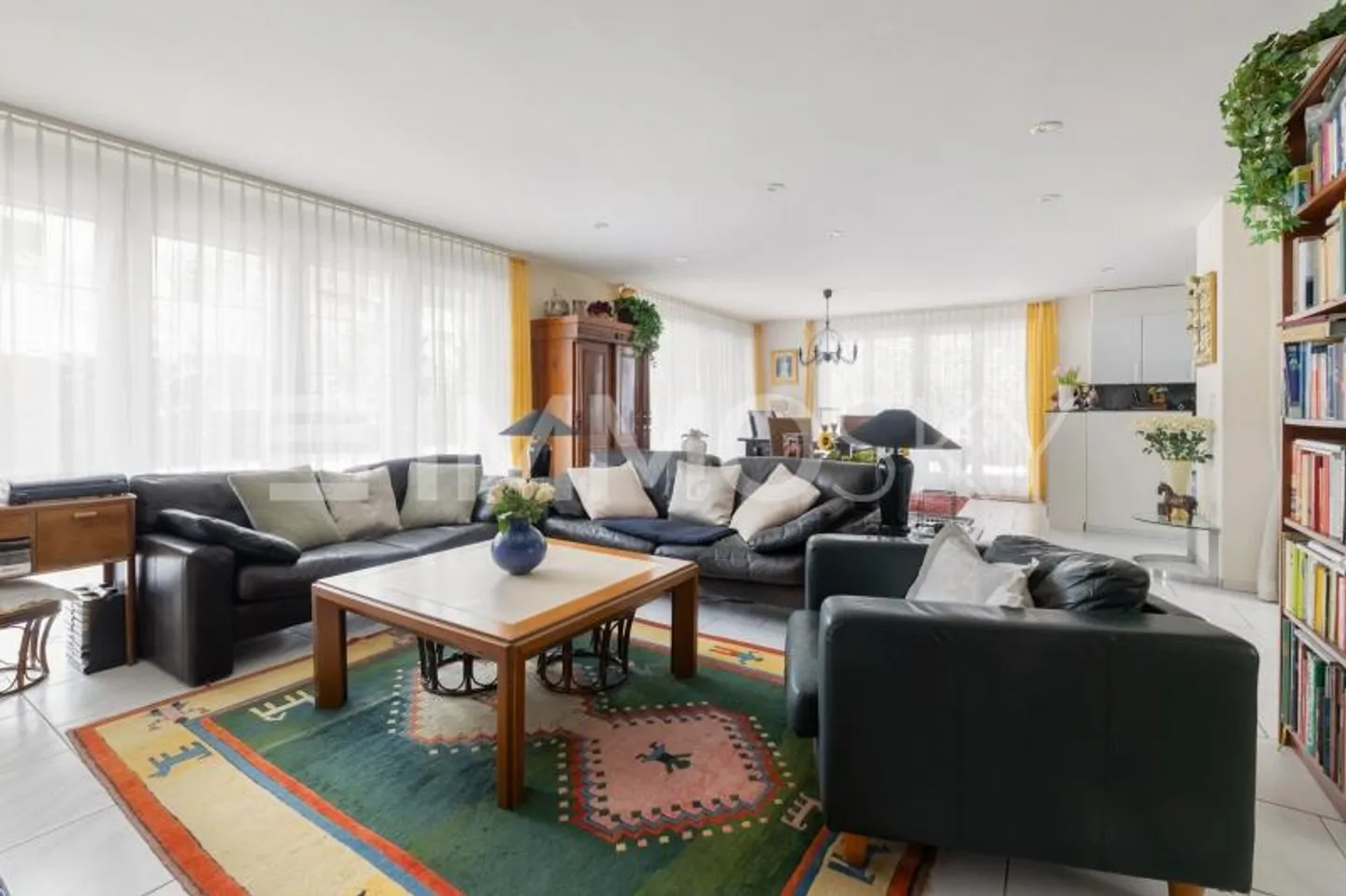 A Gem in the Einsiedeln District - Photo 4 of 7