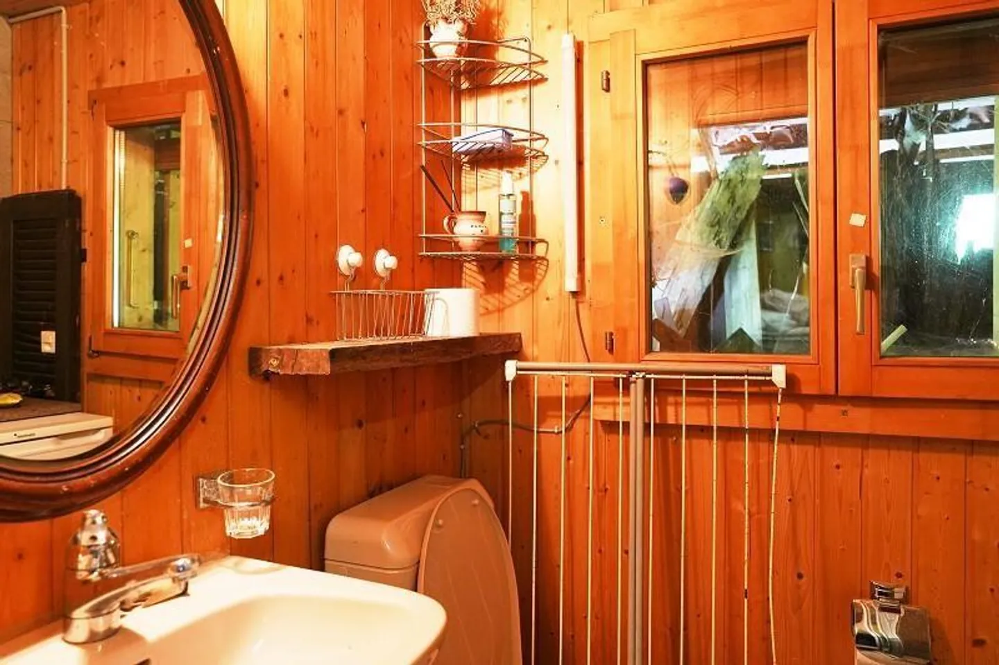 Casa 2 locali con molto terreno in una posizione molto tranquilla e soleggiata... - Foto 12 di 39