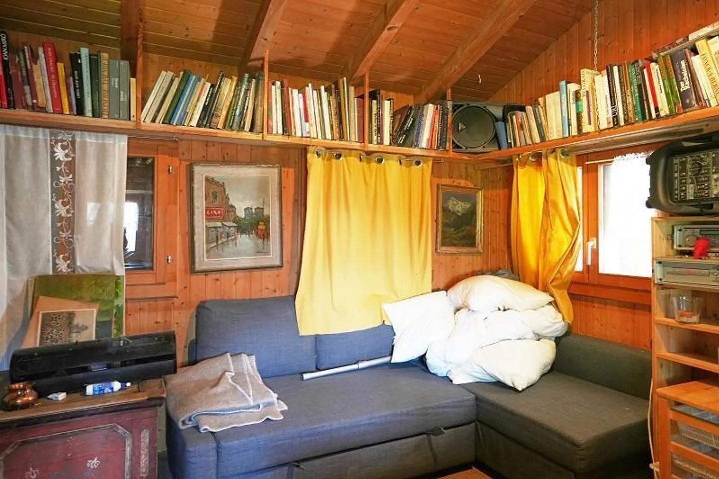 Casa 2 locali con molto terreno in una posizione molto tranquilla e soleggiata... - Foto 2 di 39