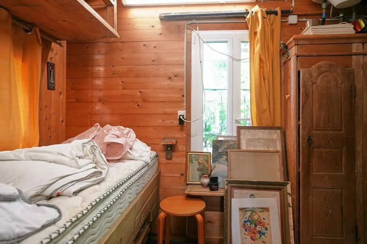 Casa 2 locali con molto terreno in una posizione molto tranquilla e soleggiata... - Foto 7 di 39