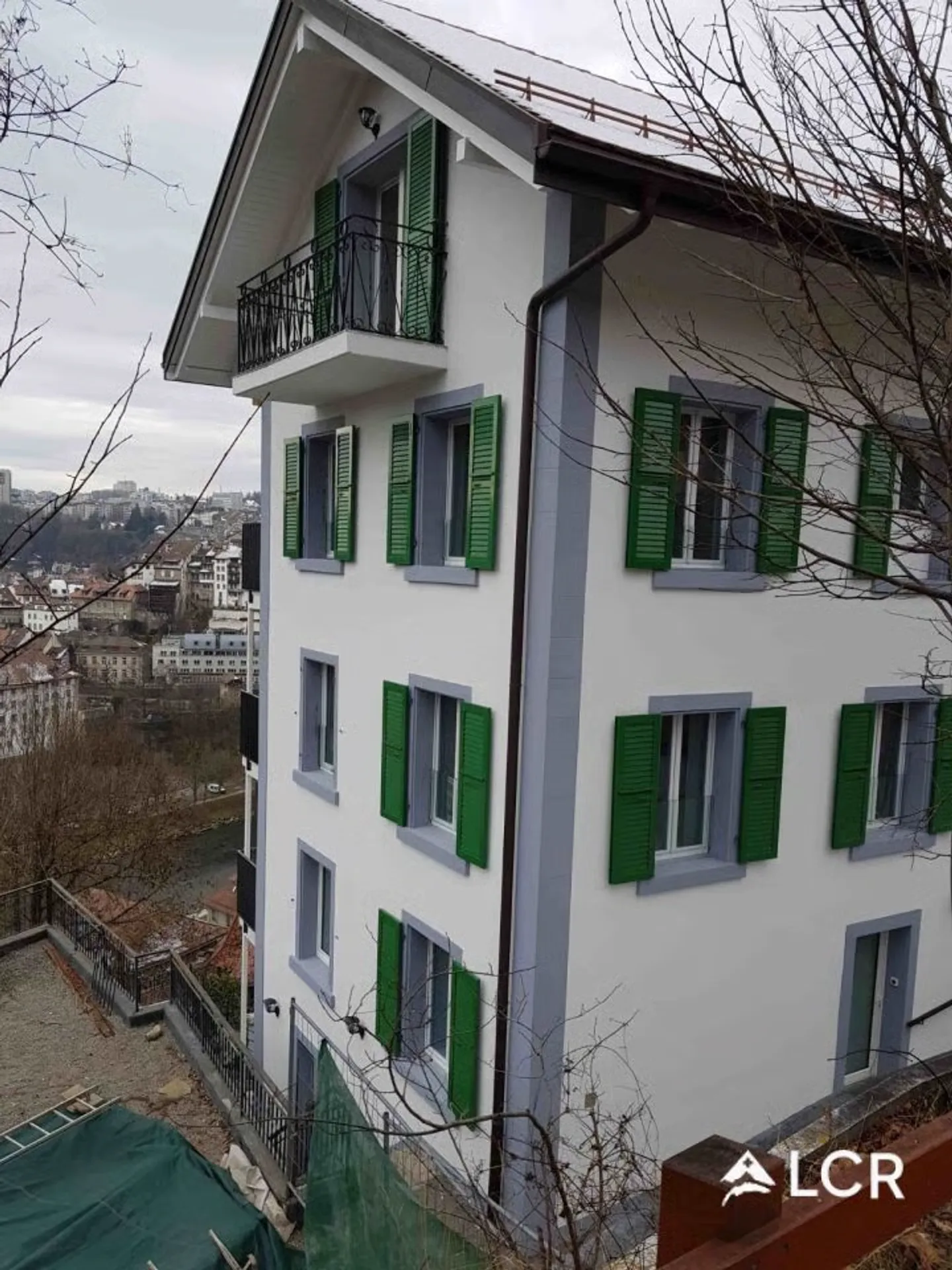 Bel appartement de 5.5P / 4 CHB / 2 SDB / 2 Balcons - Photo 10 sur 13