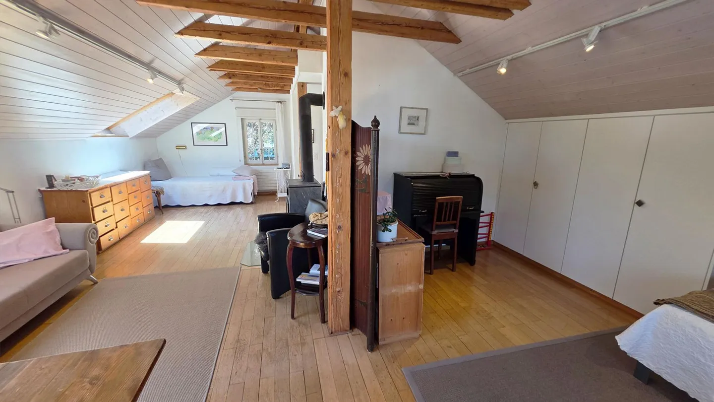 4.5-Room Single-Family Home in the Scheibenschachen Quarter with Garden Idyl - Photo 5 of 9