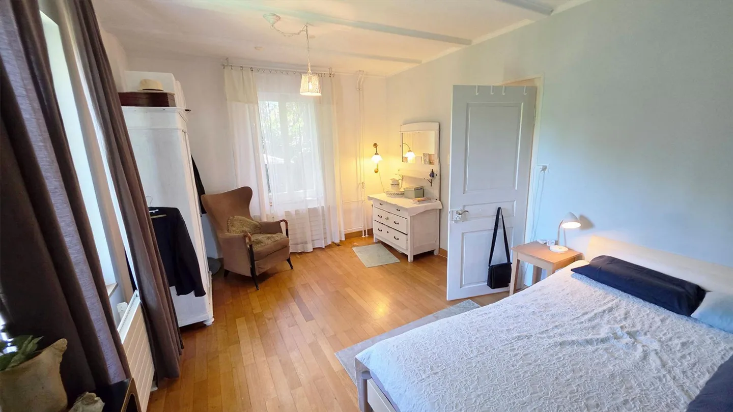 4.5-Room Single-Family Home in the Scheibenschachen Quarter with Garden Idyl - Photo 6 of 9