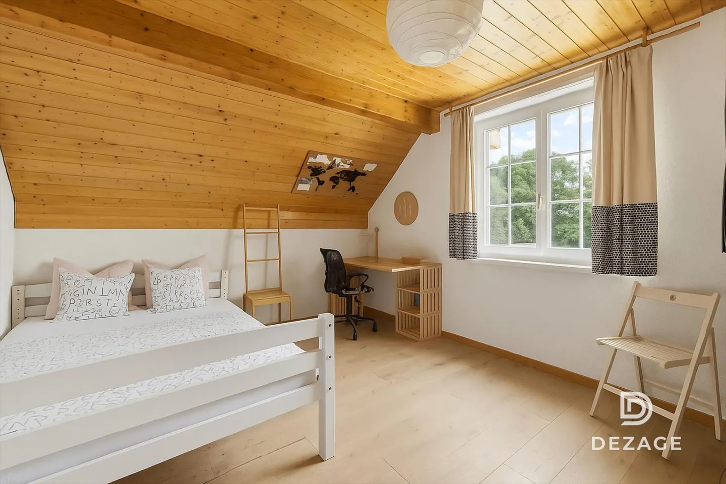 Coppet - Maison familiale calme avec grand jardin, proche des commodités et à 10 minutes de Genève - Photo 5 sur 11