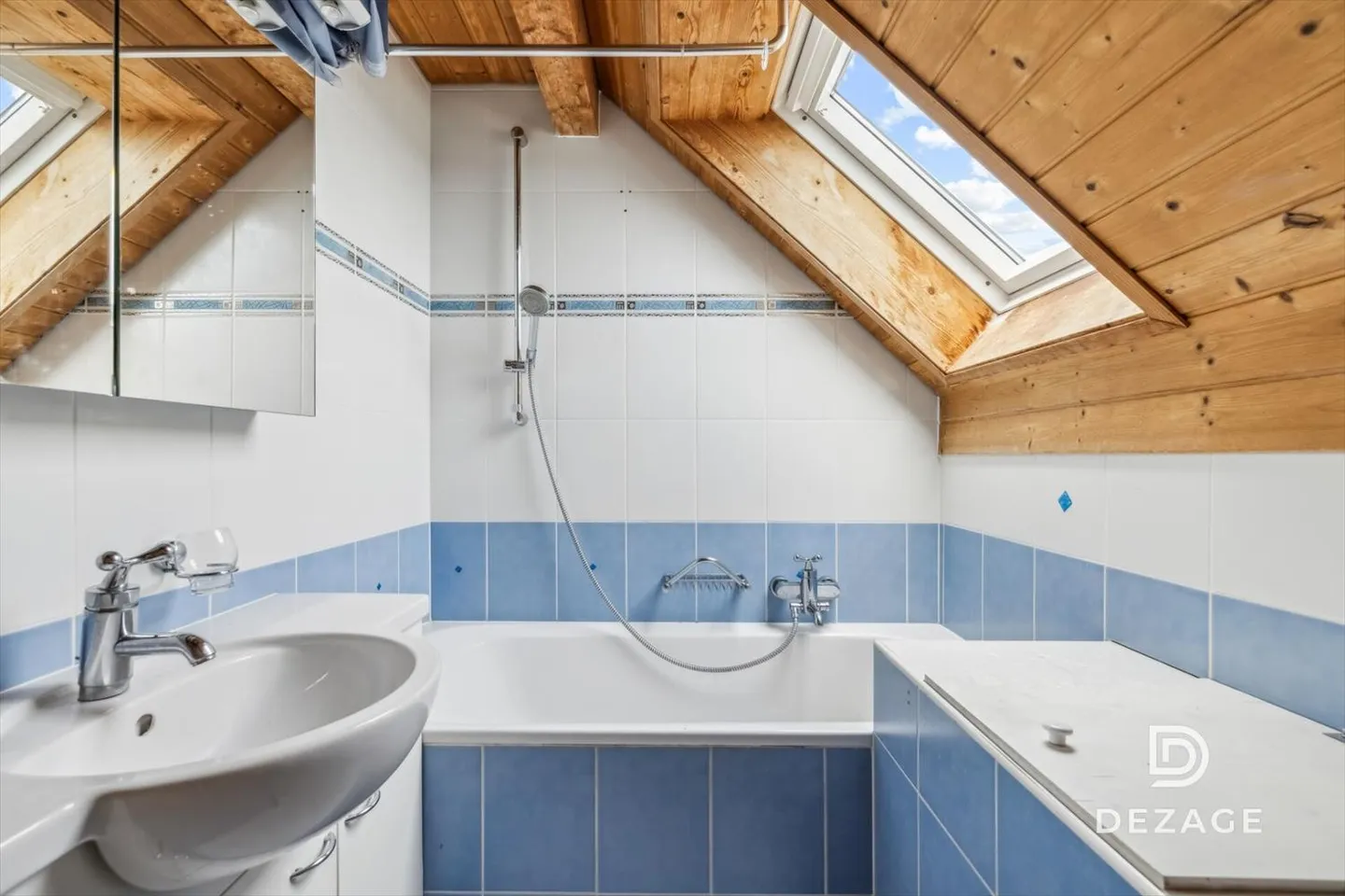 Coppet - Maison familiale calme avec grand jardin, proche des commodités et à 10 minutes de Genève - Photo 8 sur 11