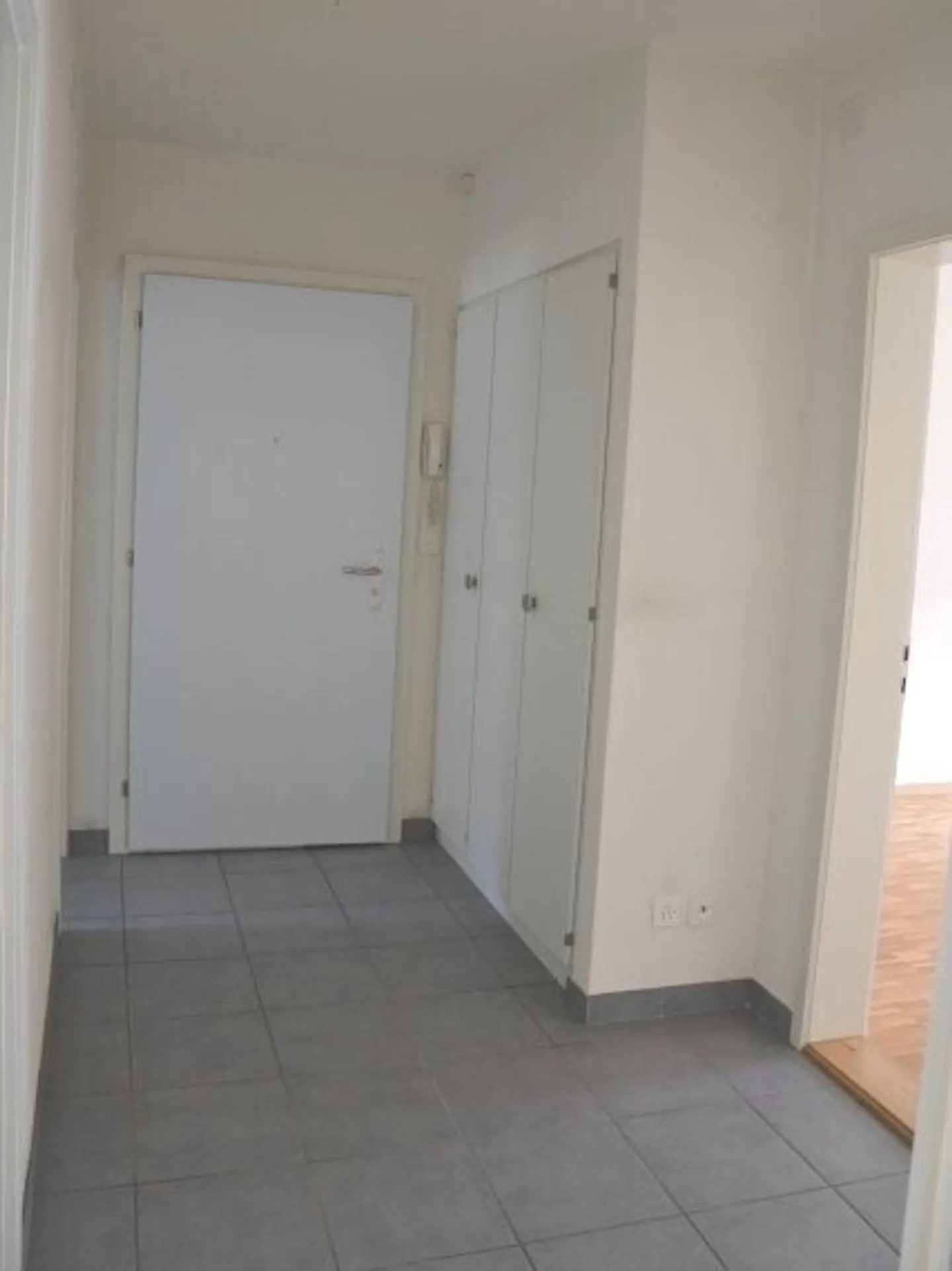 Appartamento con vista lago - Foto 3 di 8