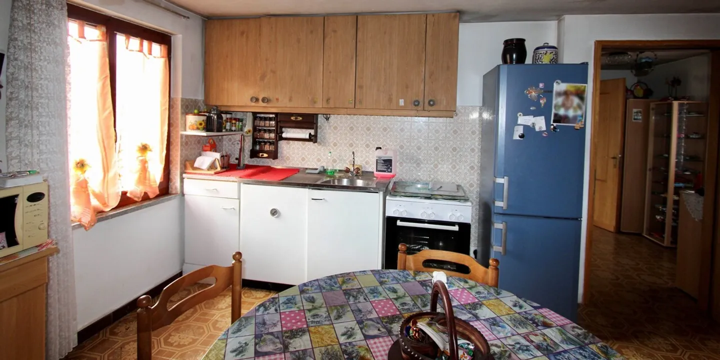 Vendesi casa unifamiliare di 3 piani nelle Centovalli - Foto 4 di 5