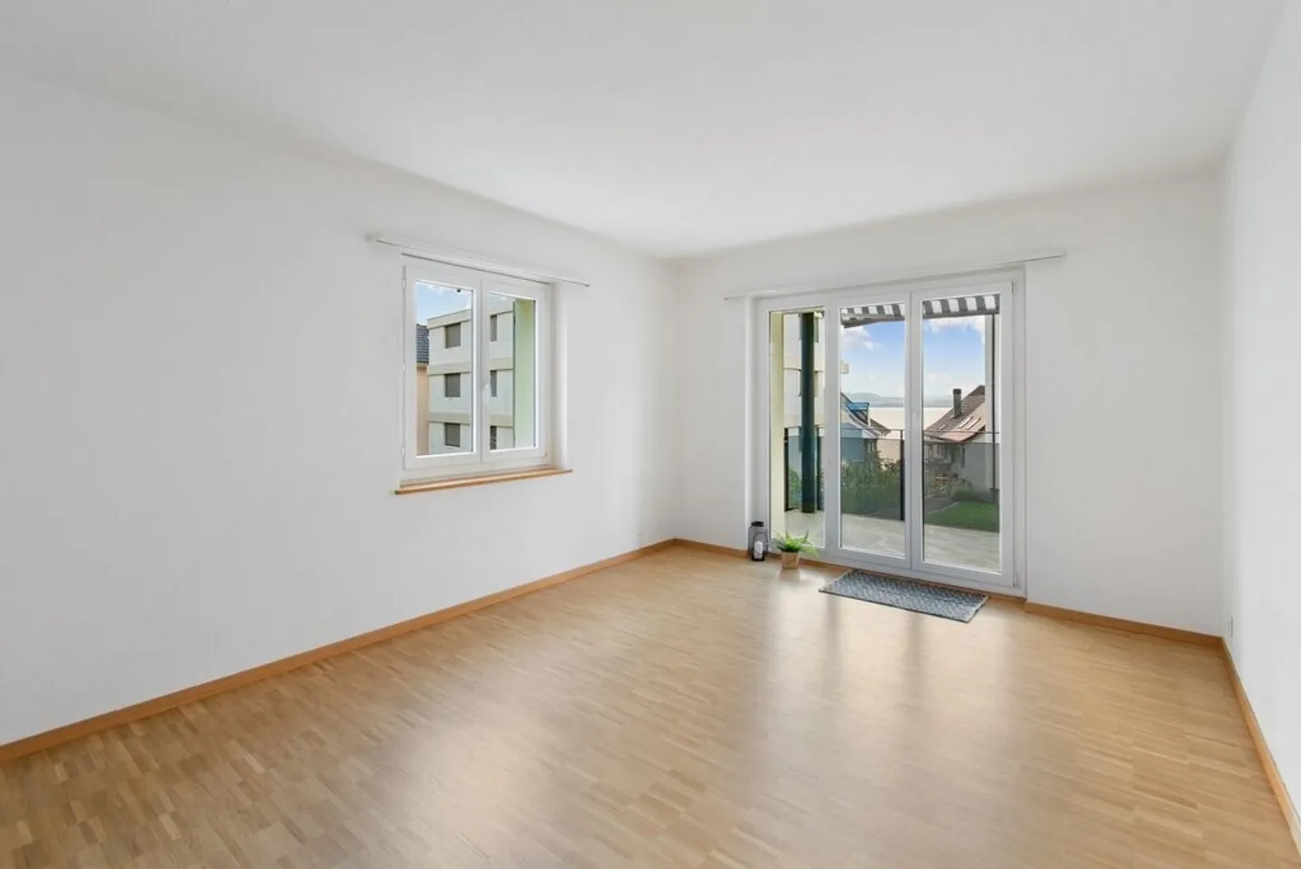Appartamento con vista lago - Foto 7 di 8