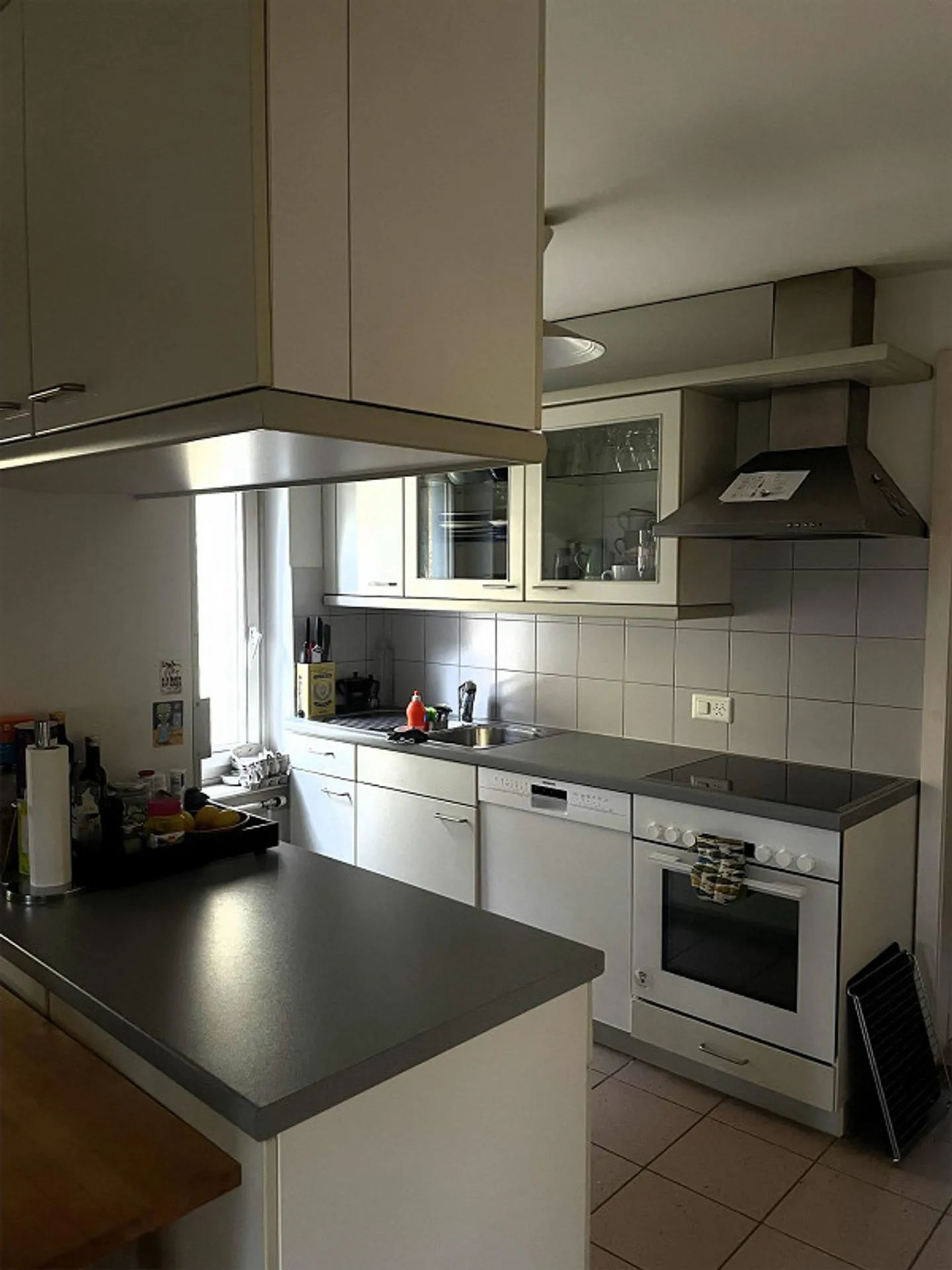 Loftartige Stadtwohnung mit viel Charme und Garten - Foto 5 von 8