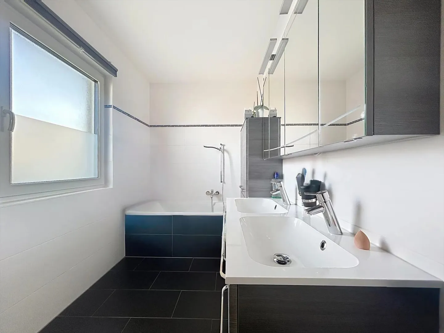 Single-family house Minergie 5.5 rooms - Photo 3 of 10