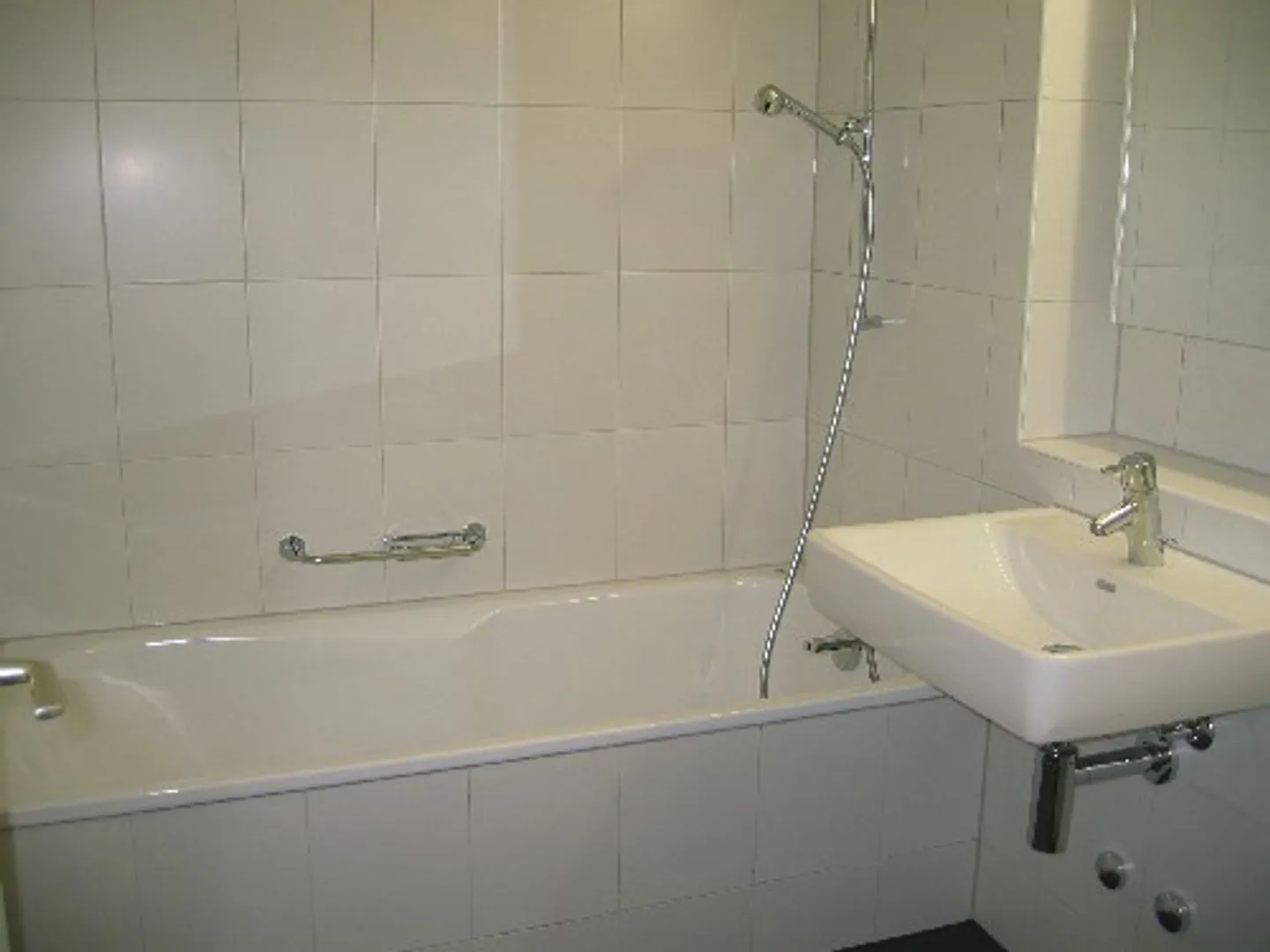 Is your garden too big? - Photo 3 of 4