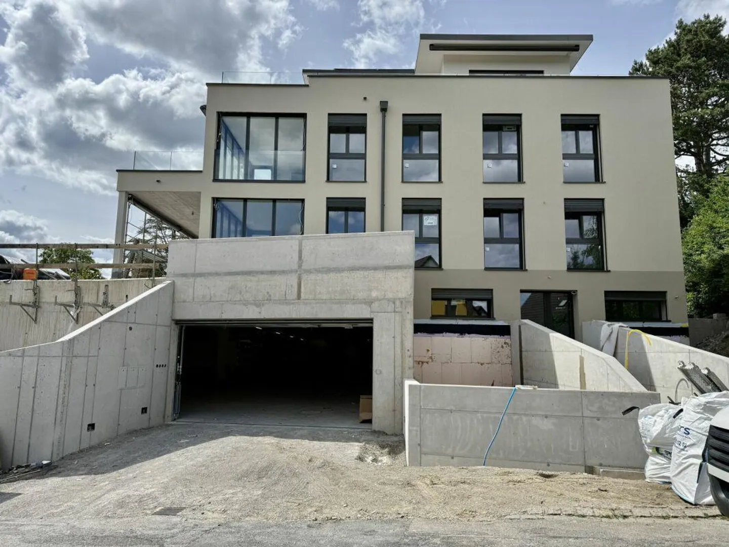 Erstbezug: Gartenmaisonettewohnung mit Einliegerwohnung - Foto 1 von 15