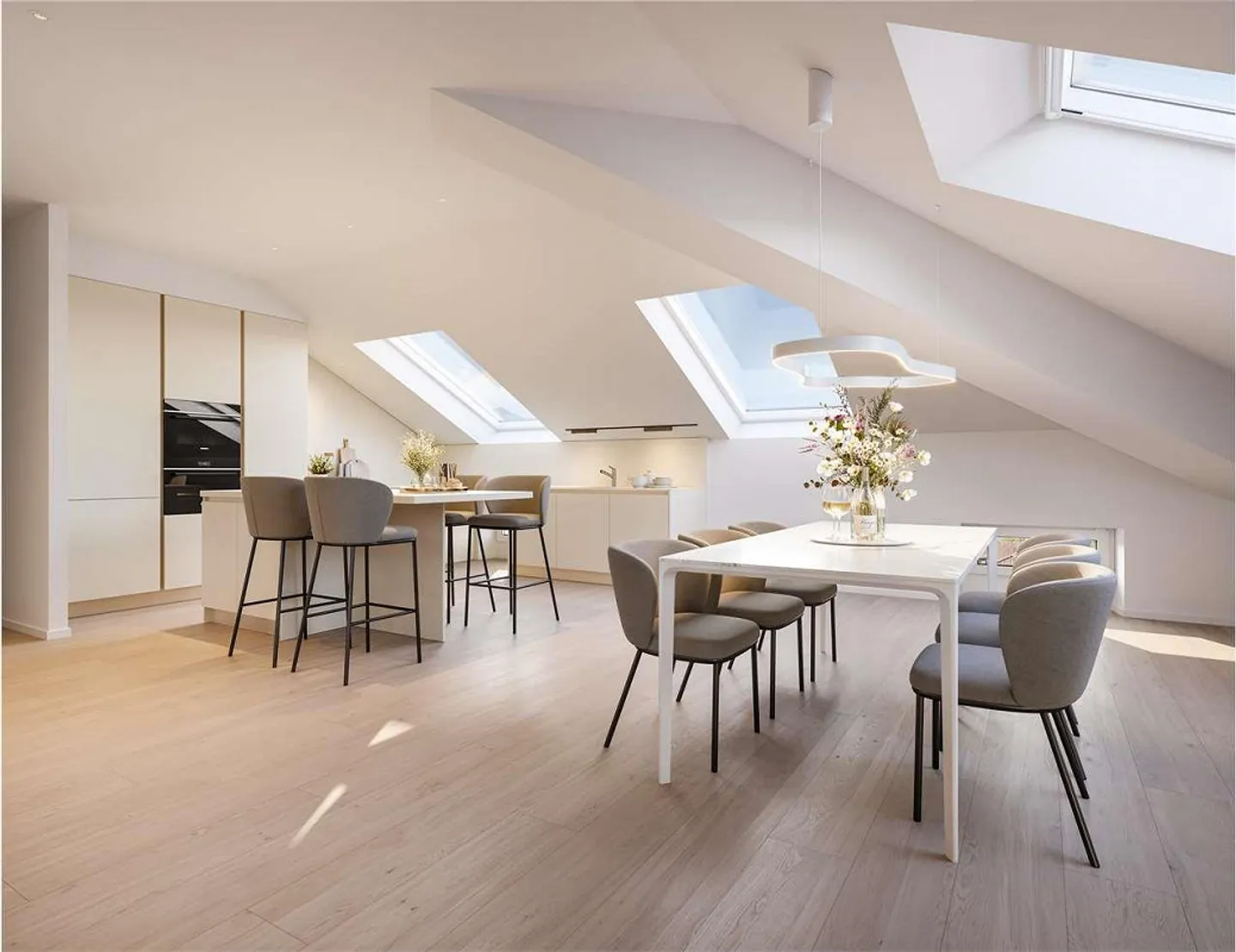 Penthouse entièrement rénové à Bellinzone - Photo 1 sur 11