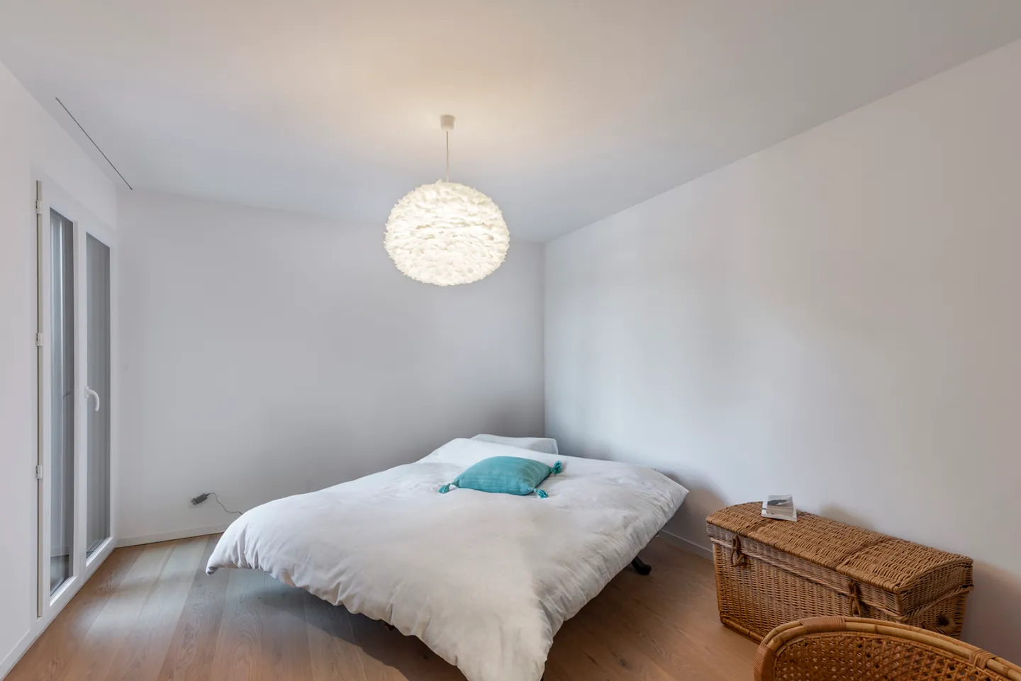 Magnificent 4.5 room ground floor apartment 3 minutes from Broc - Photo 5 of 9