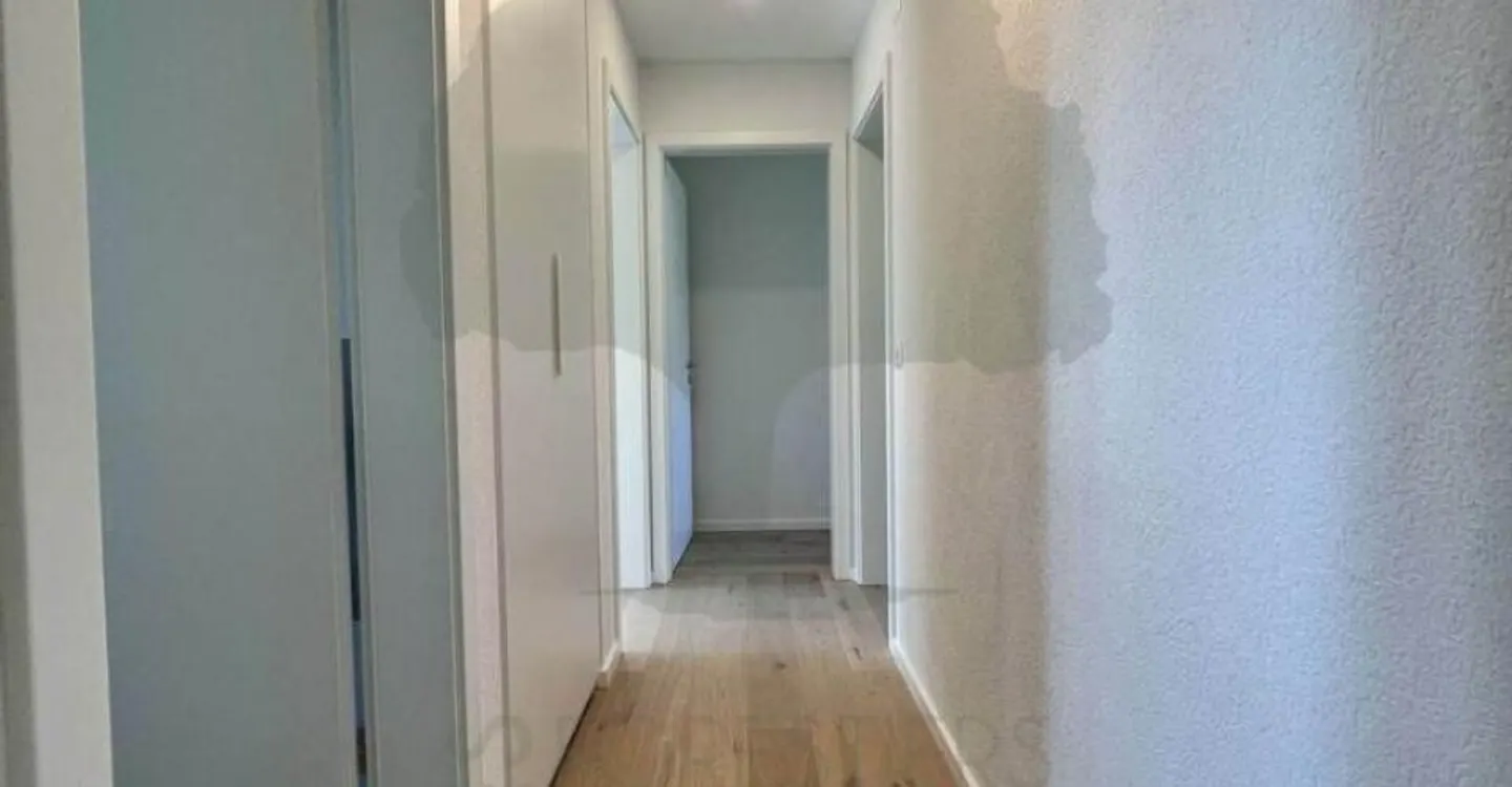 Incantevole casa familiare di 4,5 stanze con bei volumi - Foto 9 di 11
