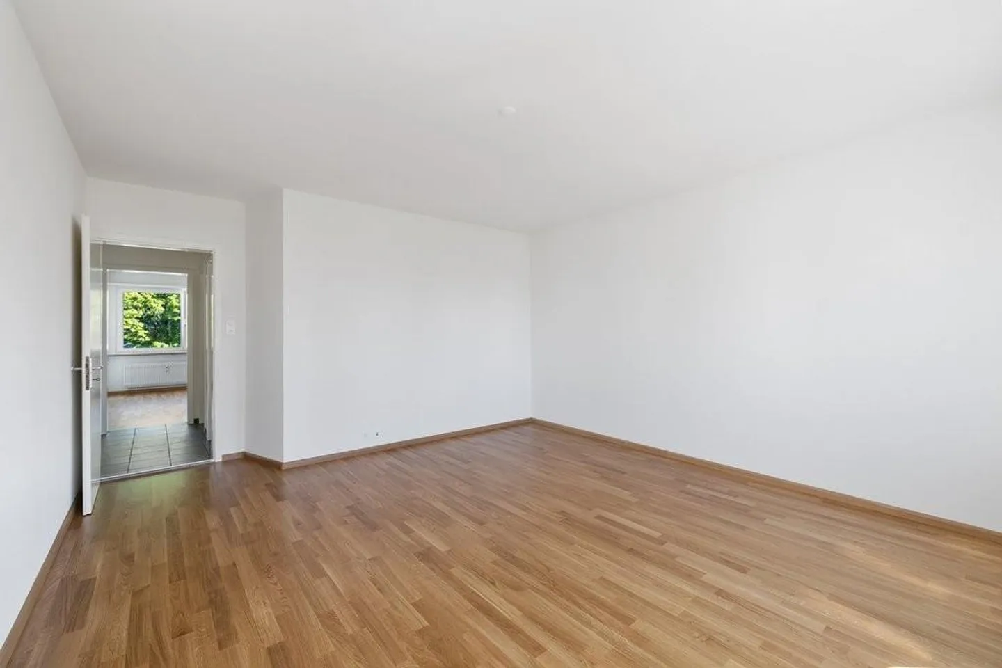 Would you like to live more centrally? - Photo 3 of 12